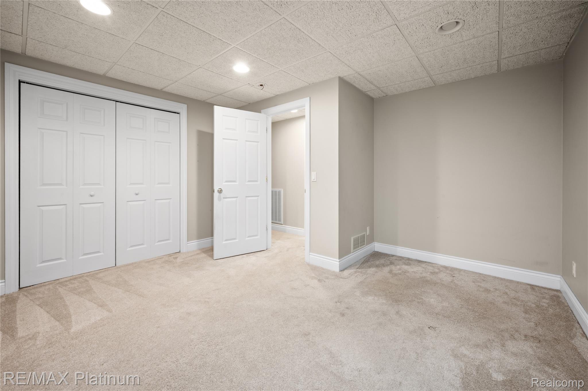 5252 Madison Court