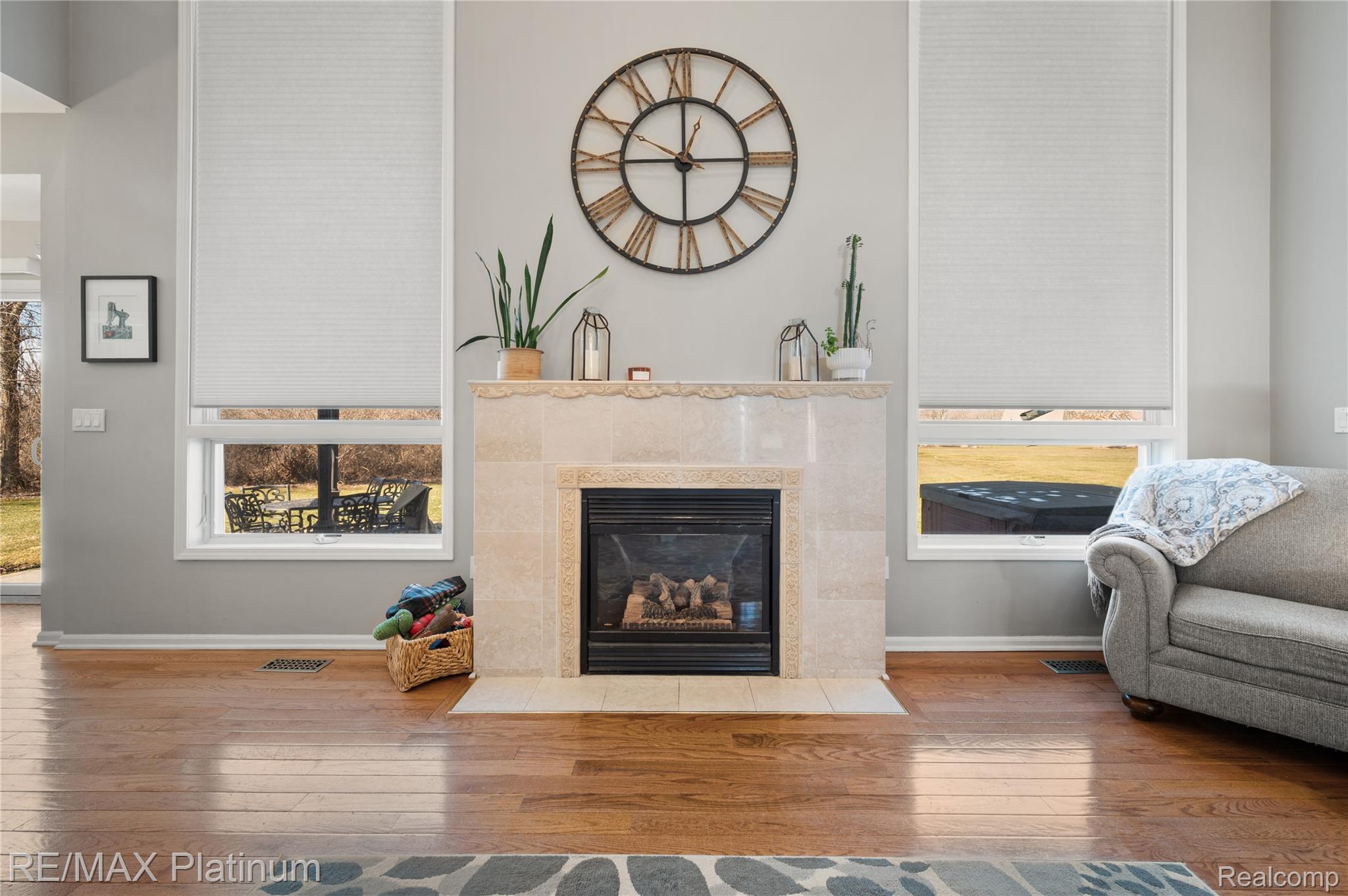 5252 Madison Court