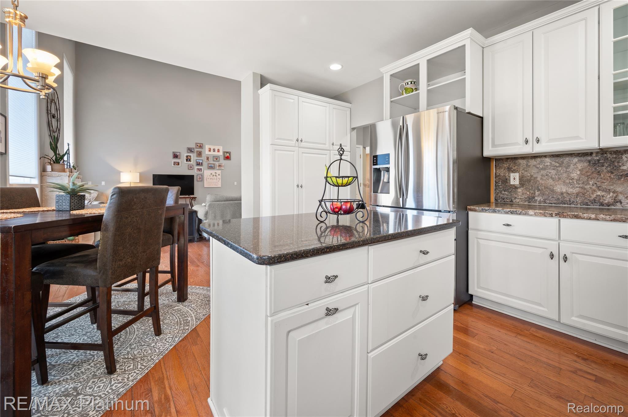 5252 Madison Court