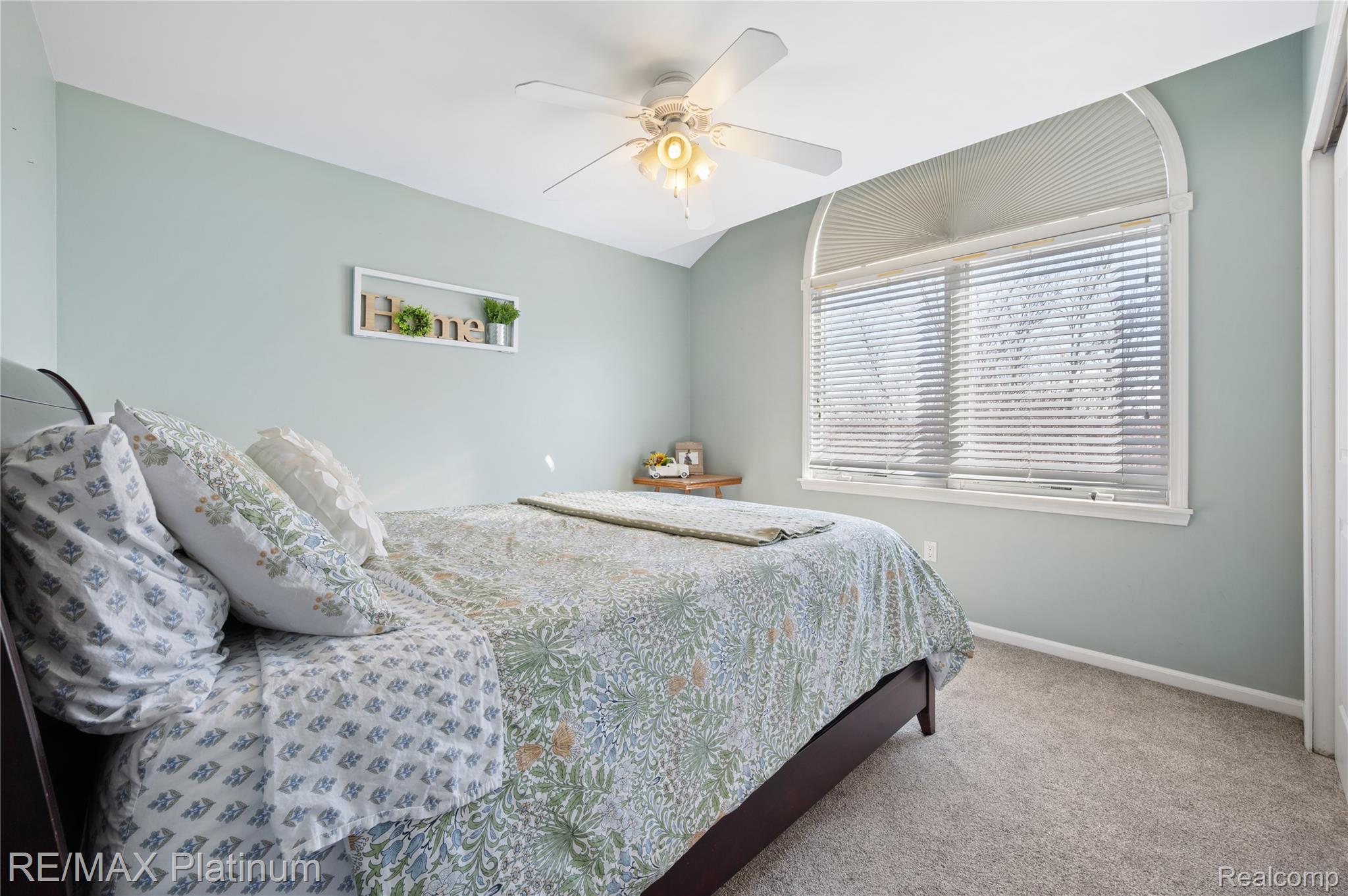 5252 Madison Court