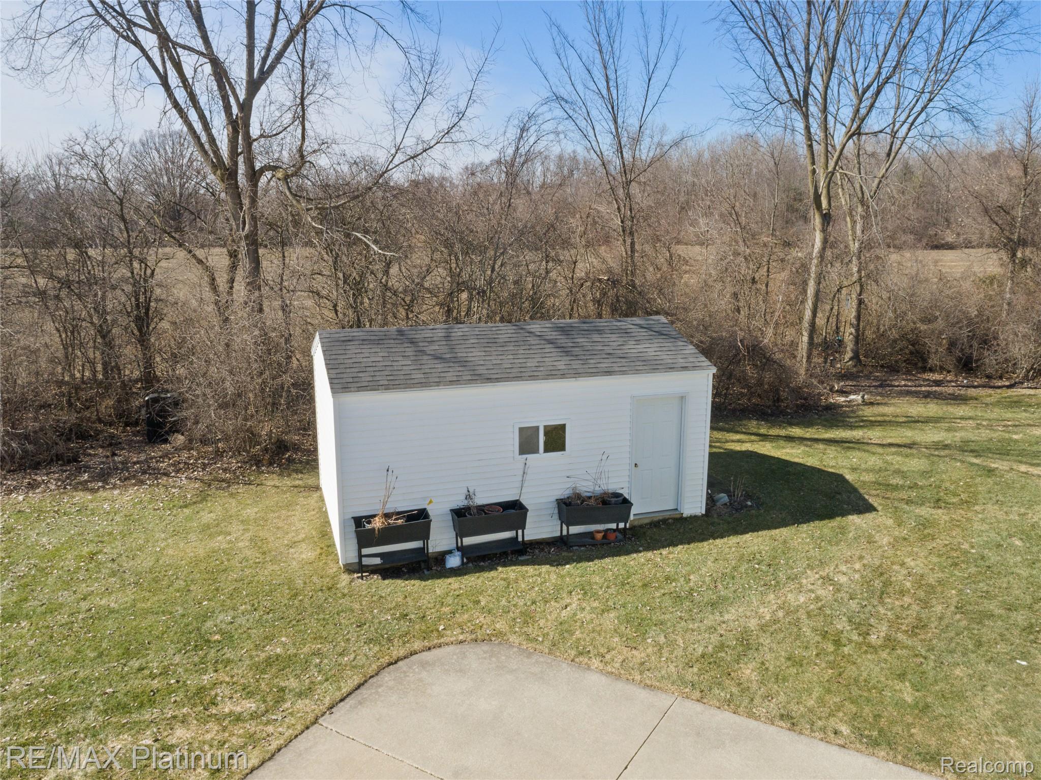 5252 Madison Court