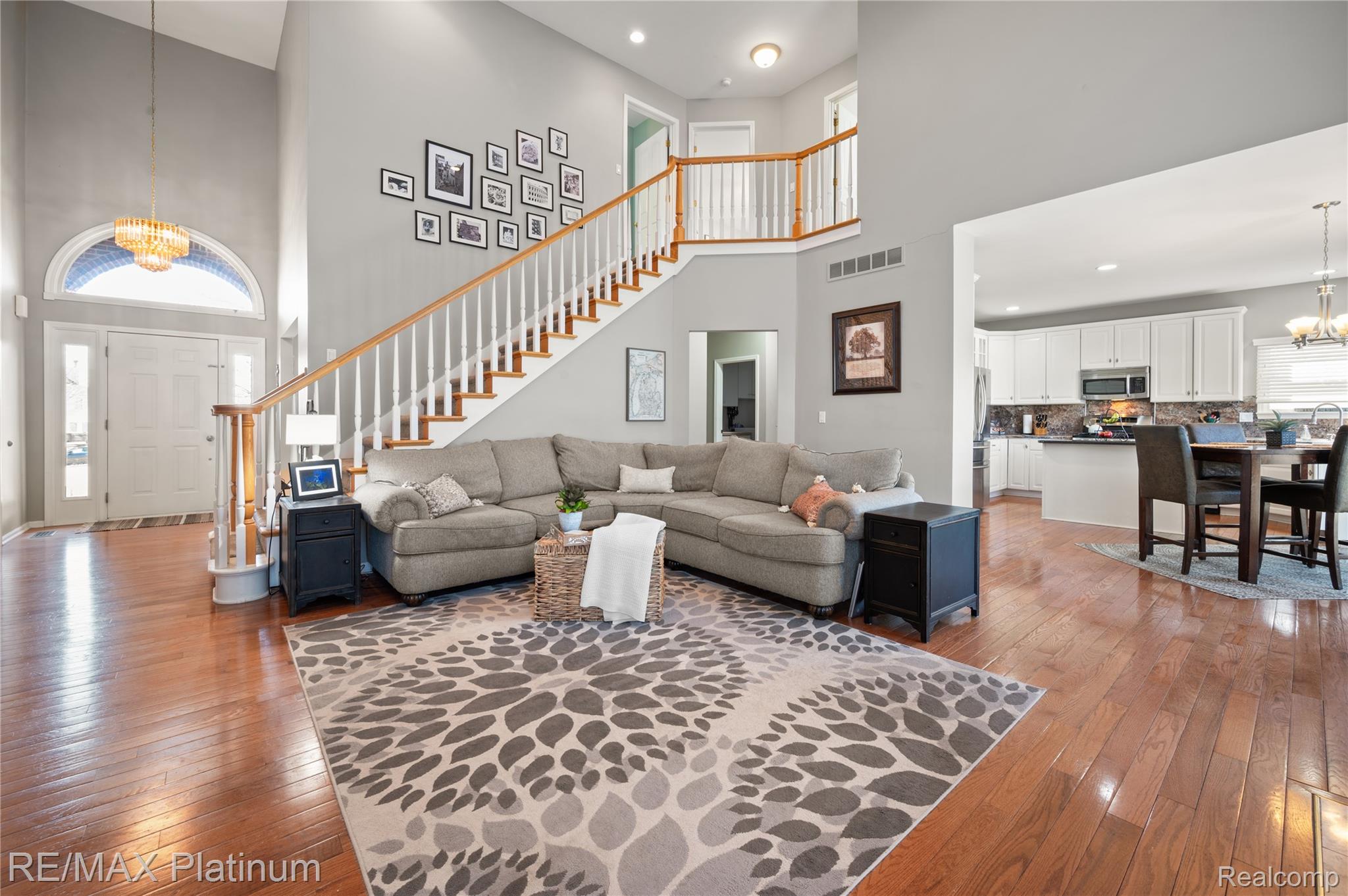 5252 Madison Court
