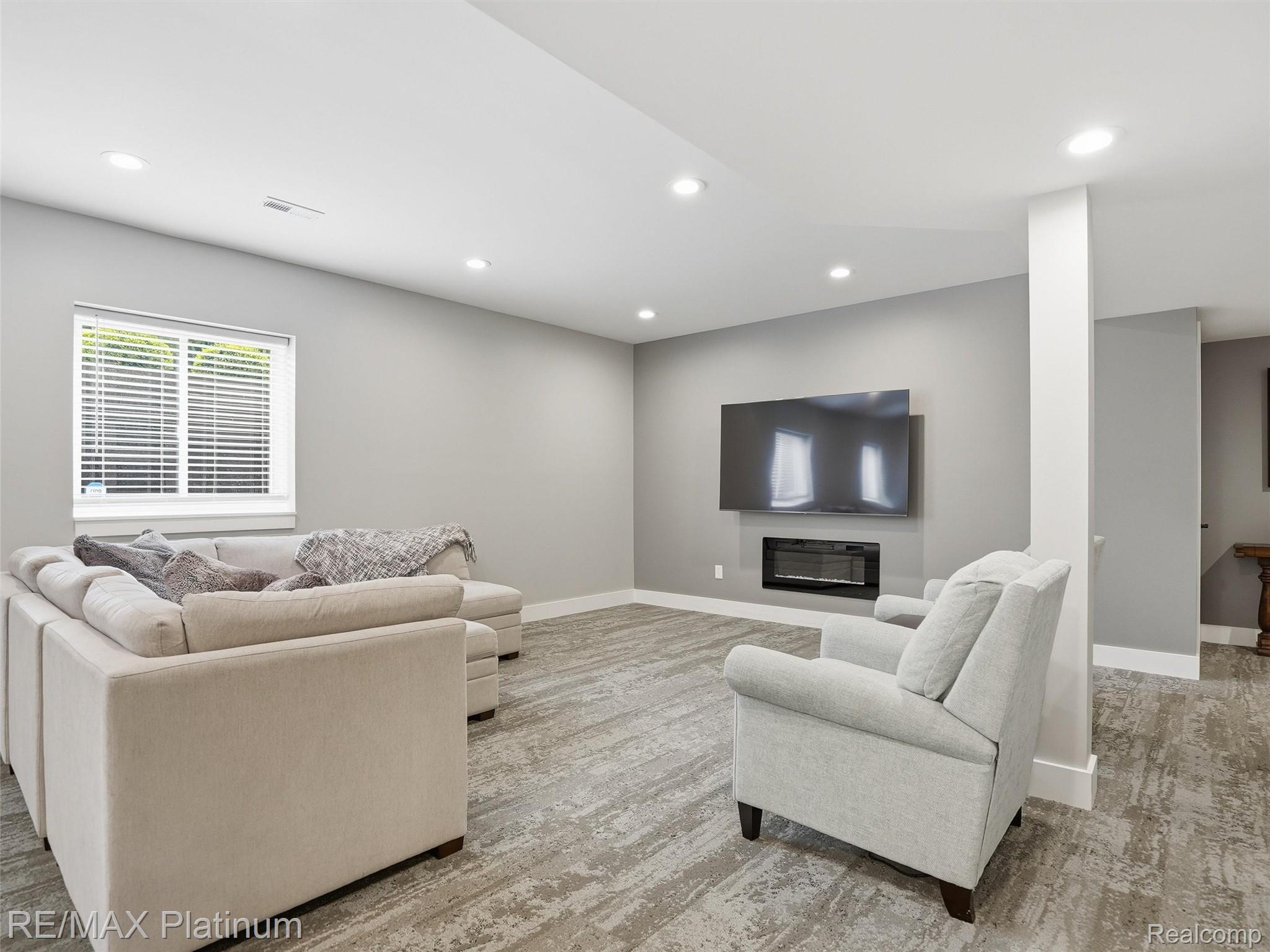 16413 Carrie Lane