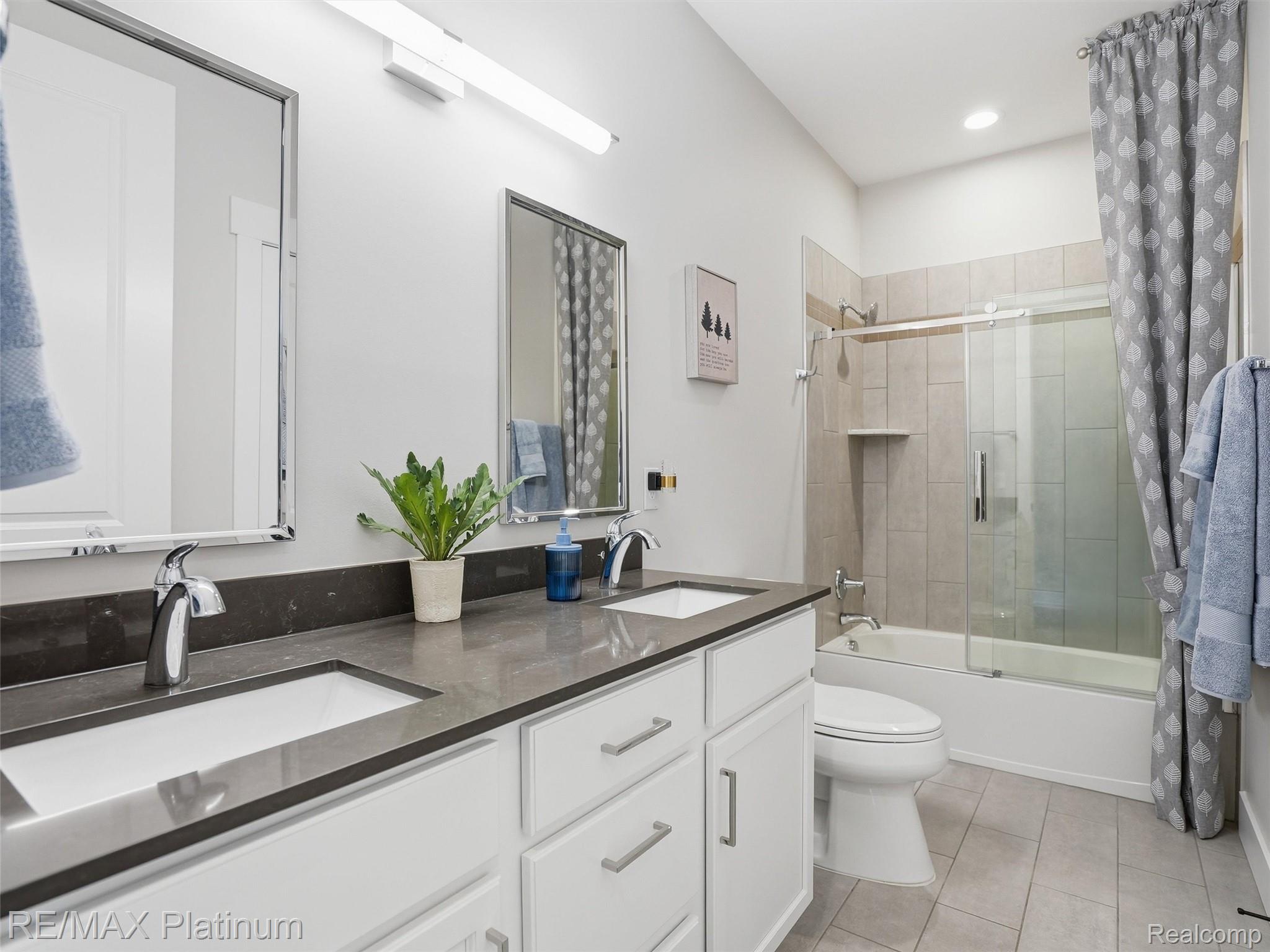 16413 Carrie Lane