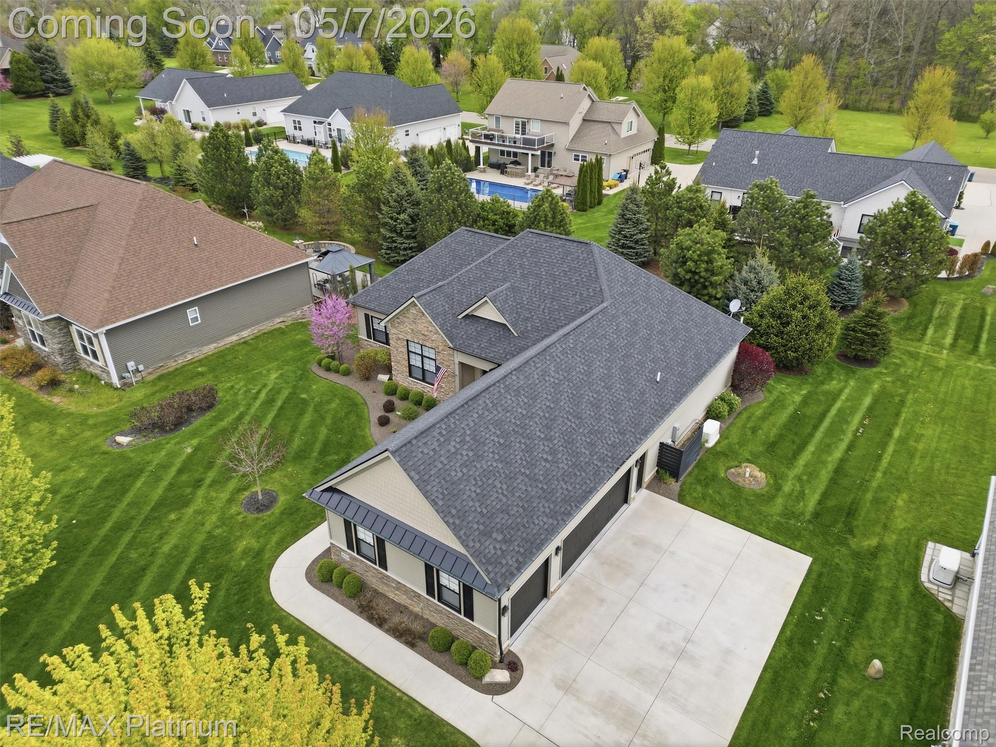 16413 Carrie Lane