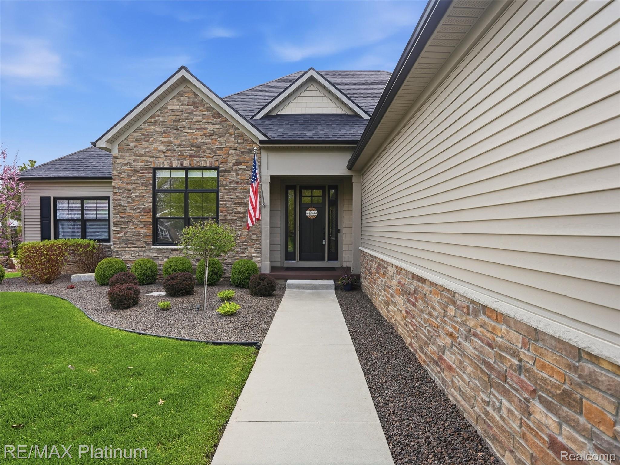 16413 Carrie Lane