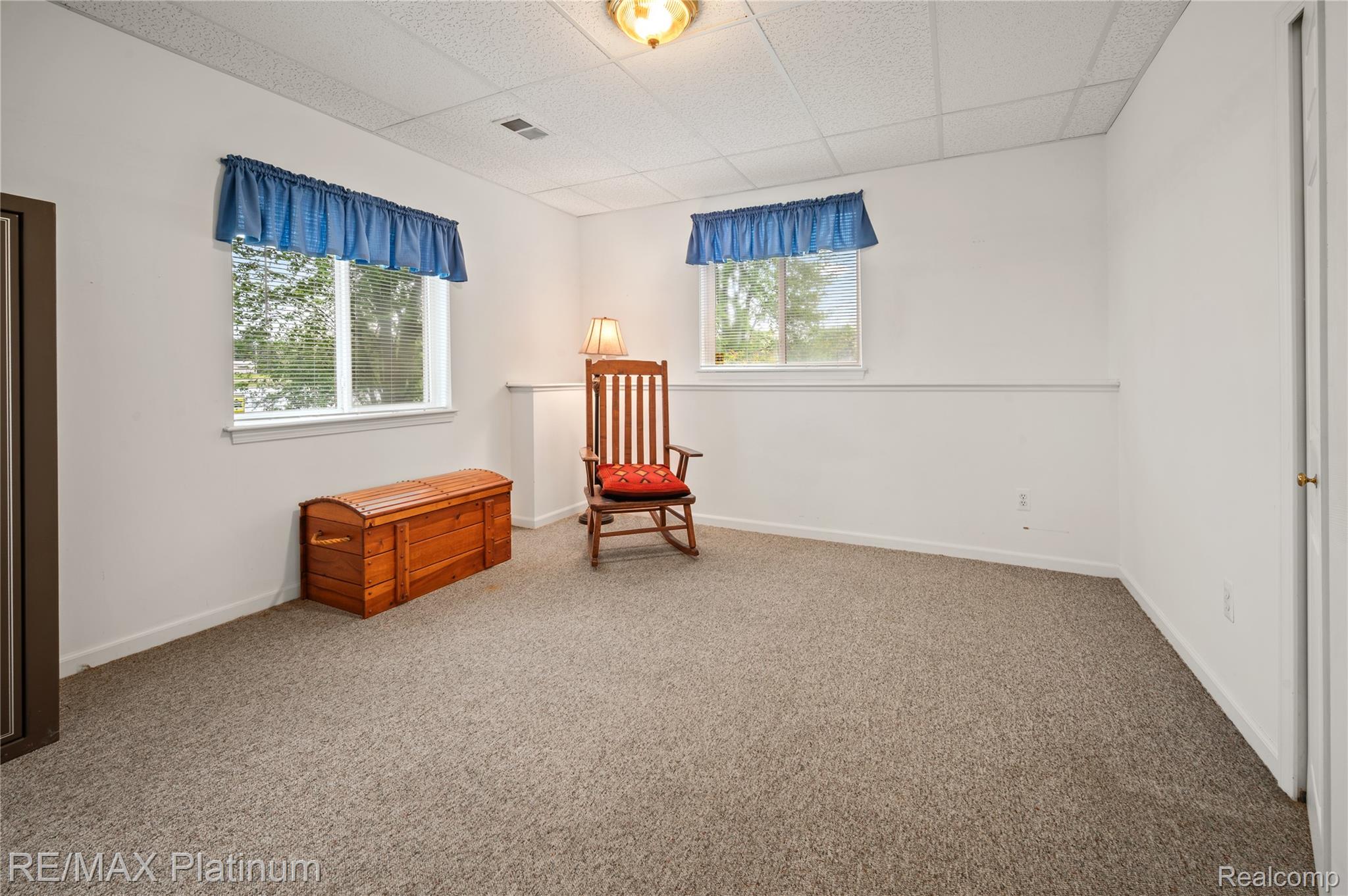 1270 Crystal Pointe Circle