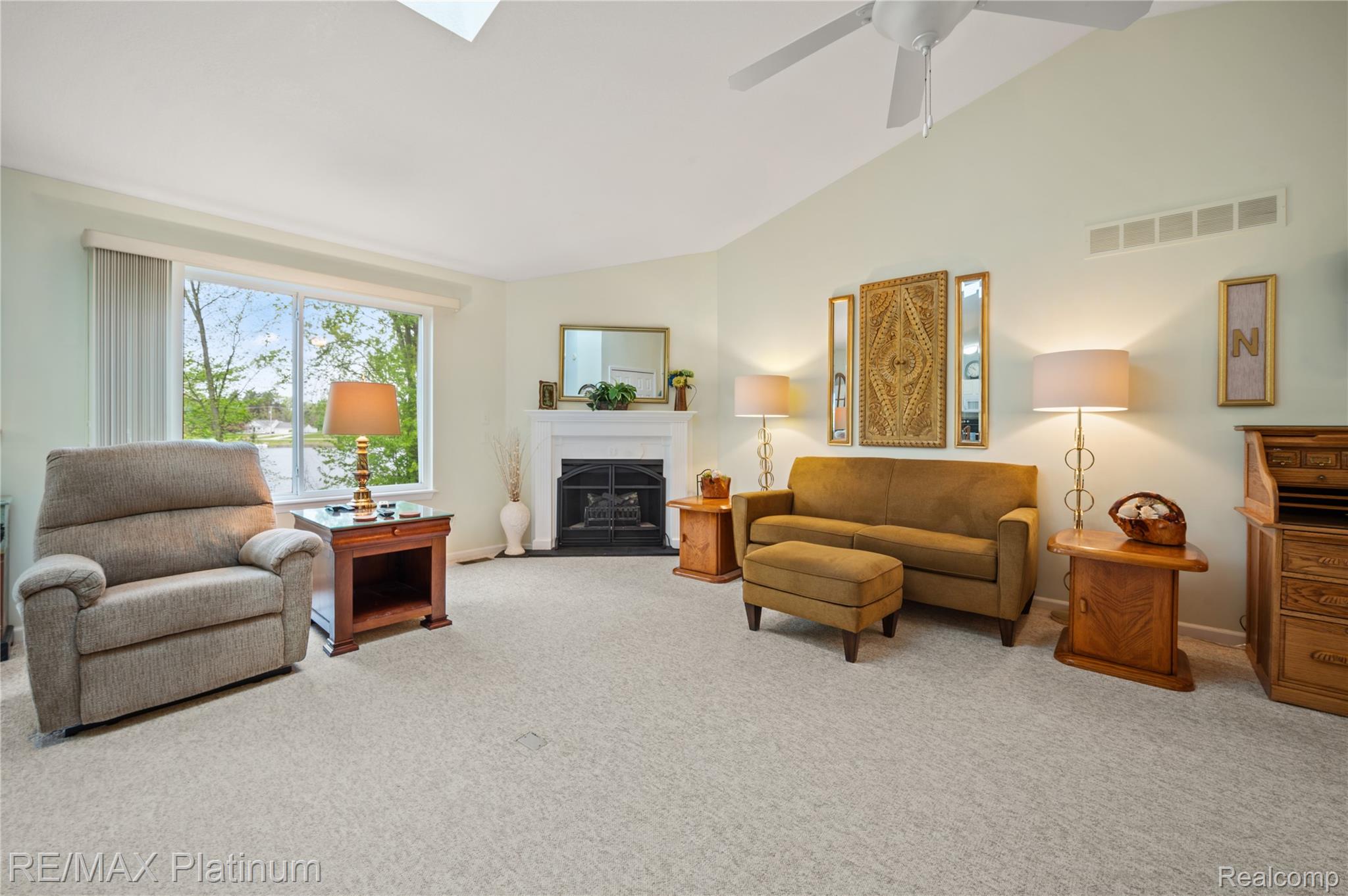 1270 Crystal Pointe Circle