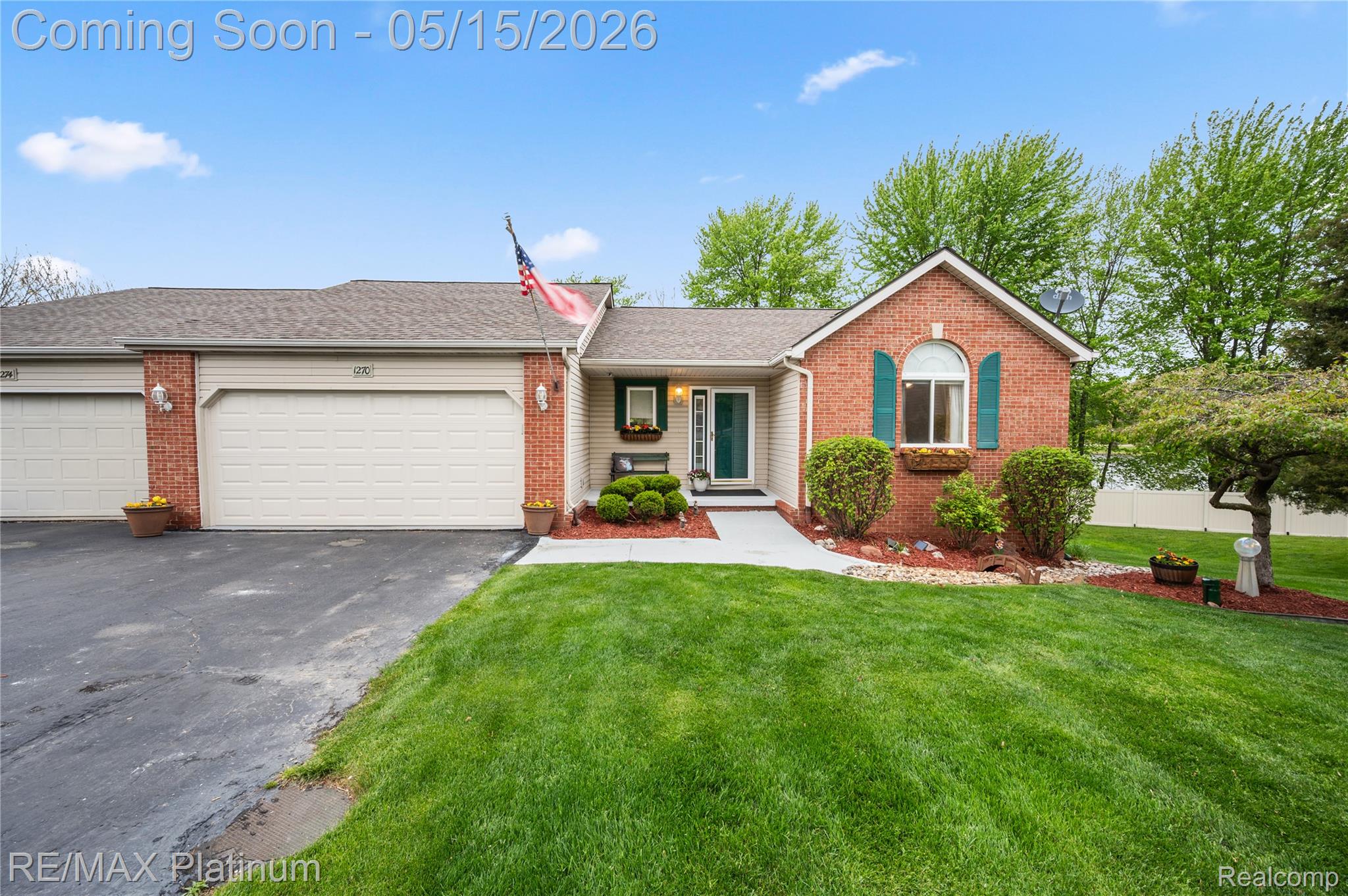 1270 Crystal Pointe Circle