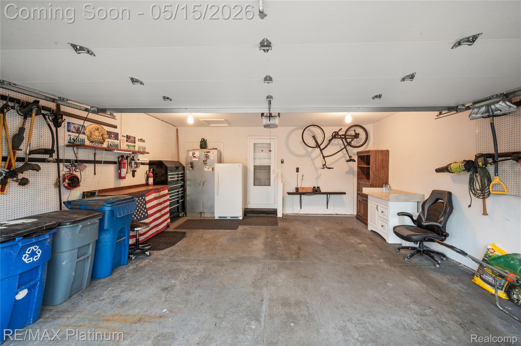 1270 Crystal Pointe Circle