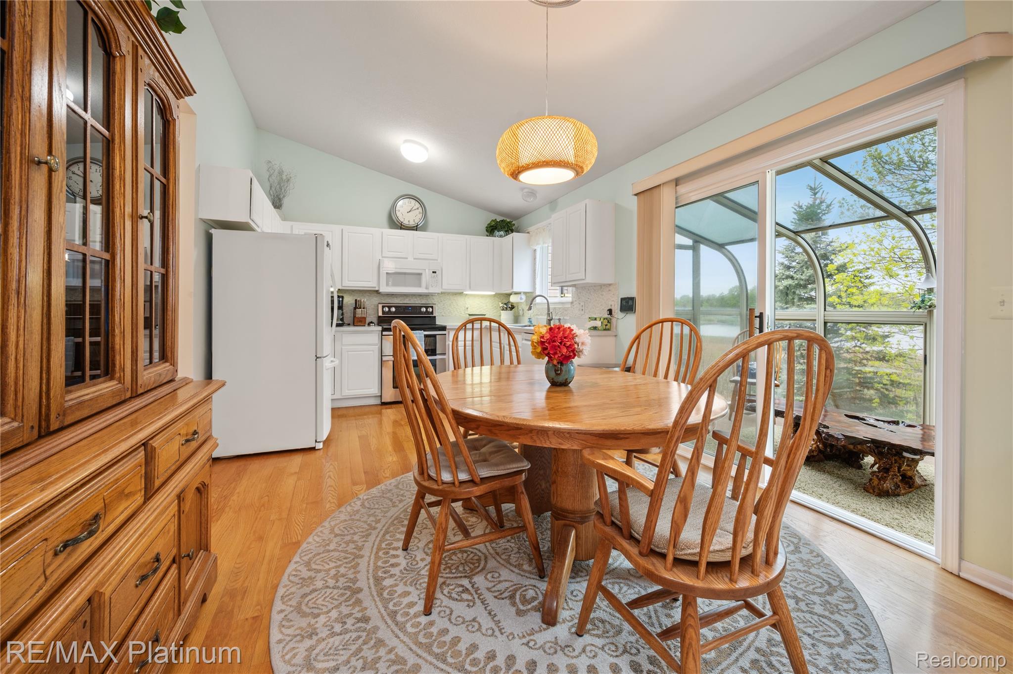 1270 Crystal Pointe Circle