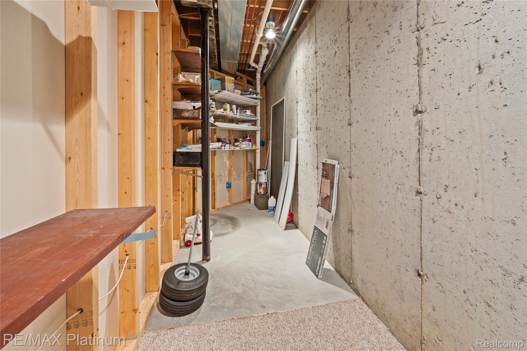 1270 Crystal Pointe Circle