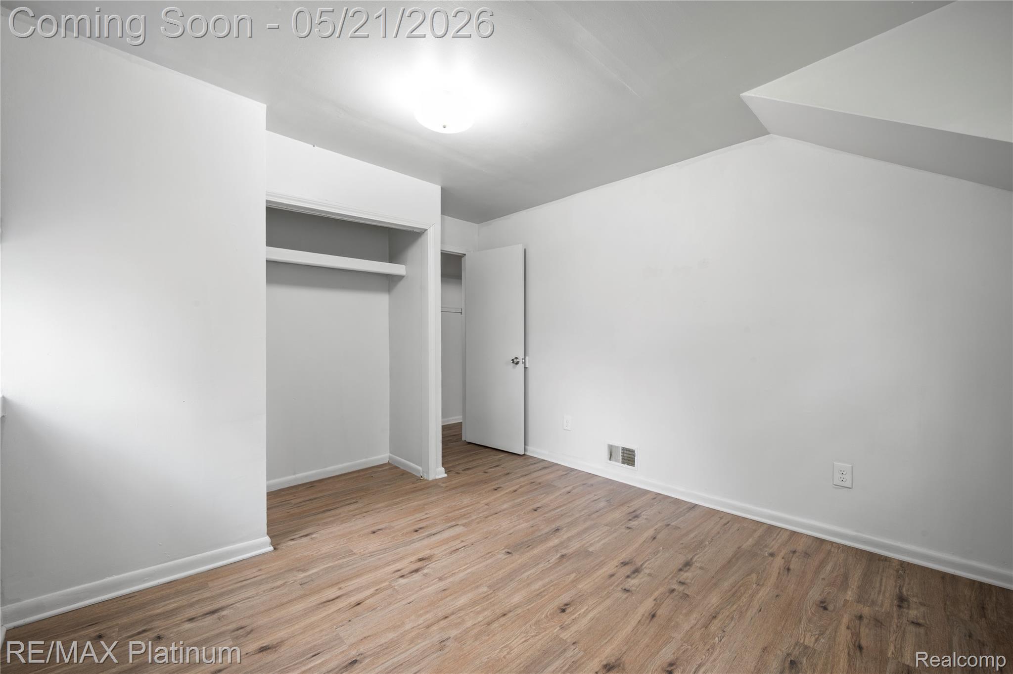 6116 Lapeer Road