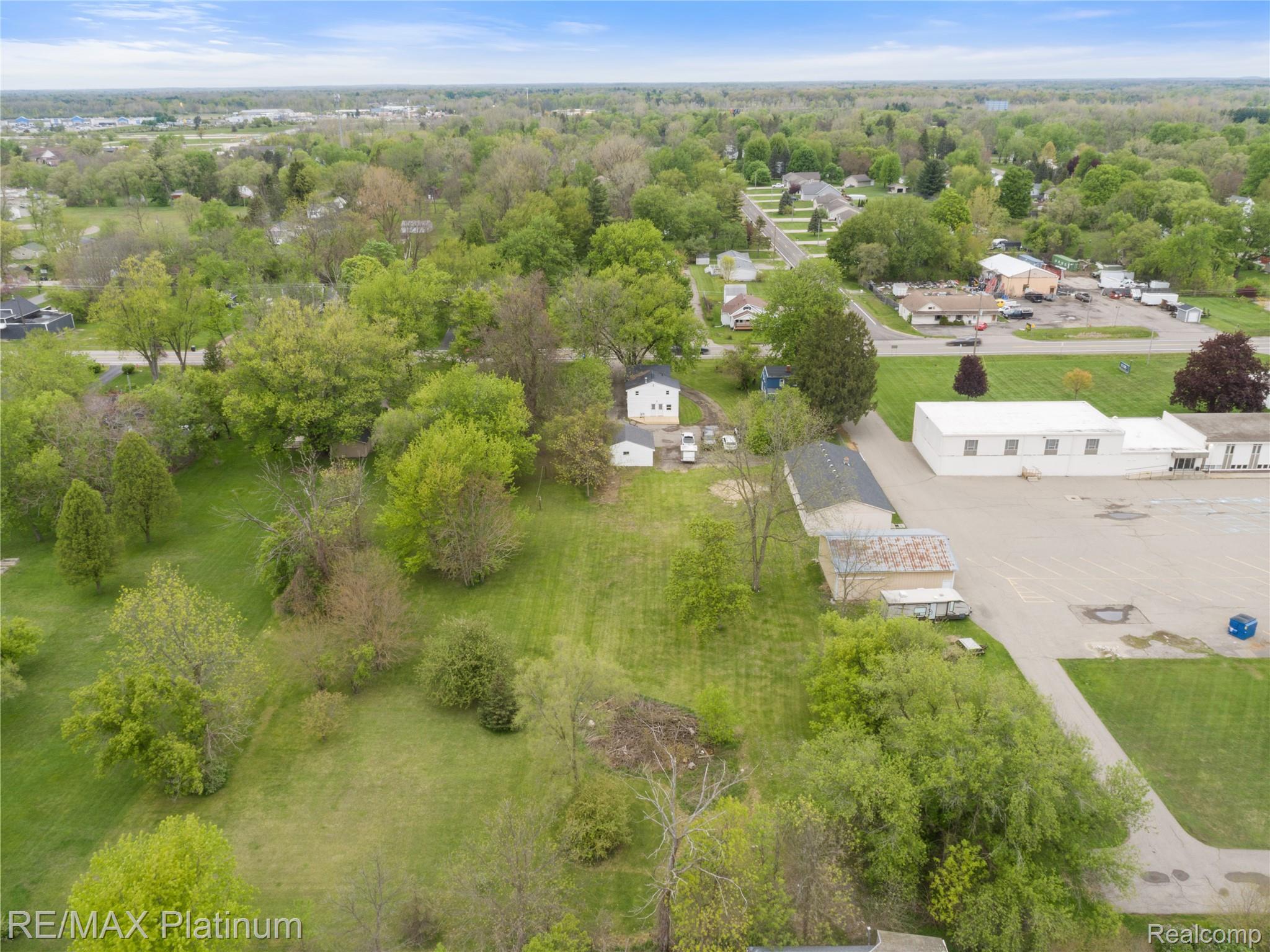 6116 Lapeer Road