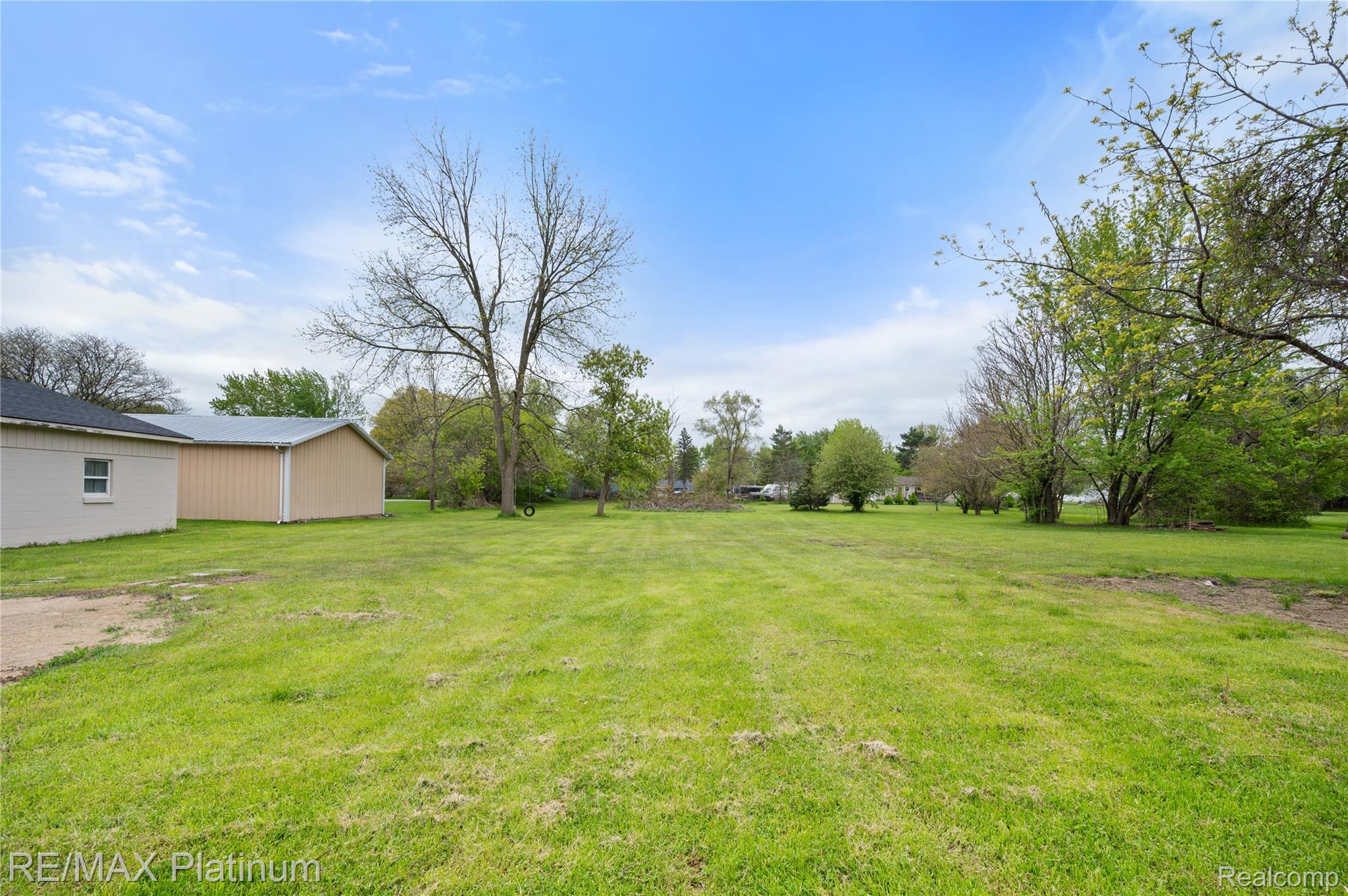 6116 Lapeer Road