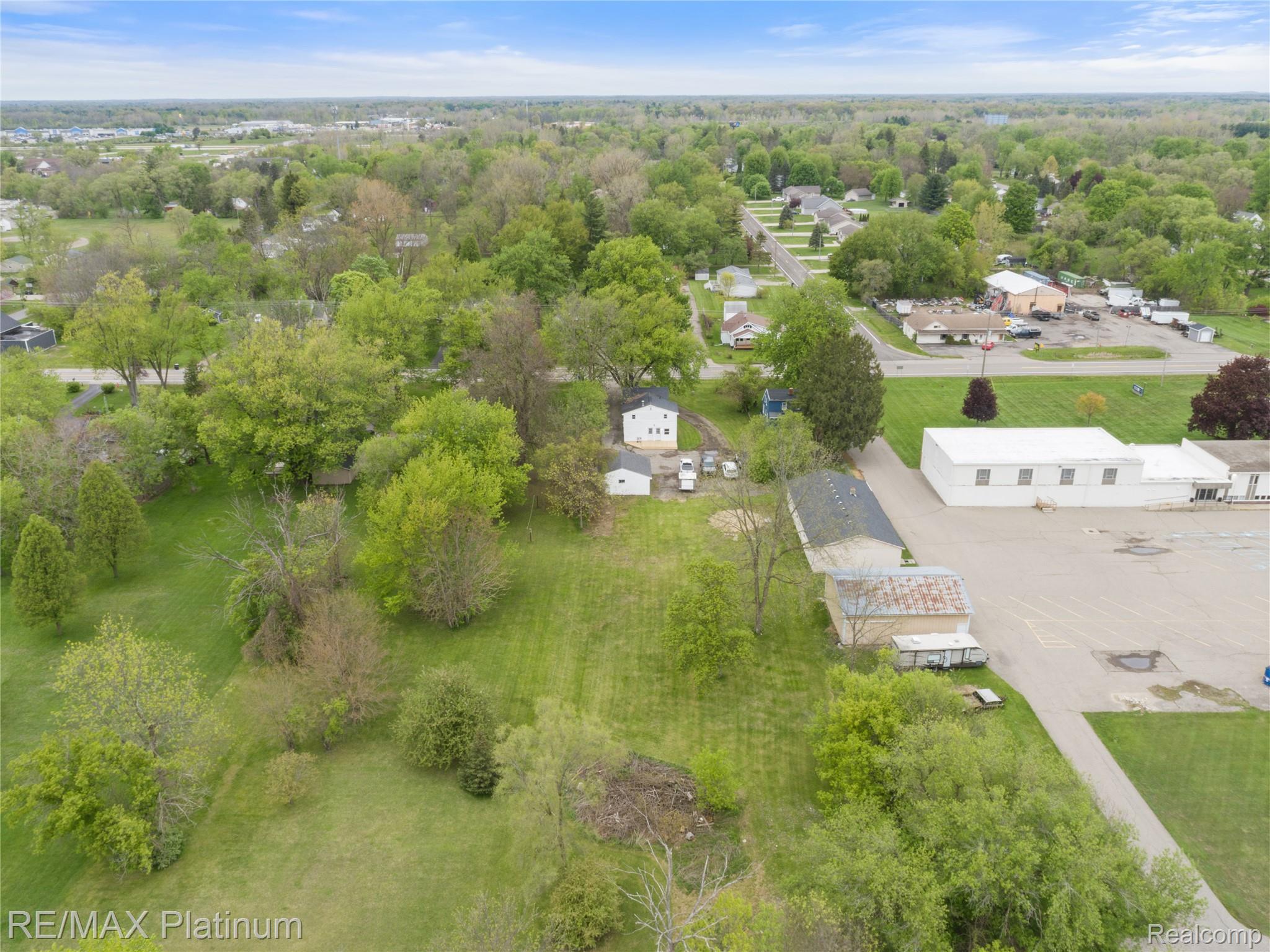 6116 Lapeer Road