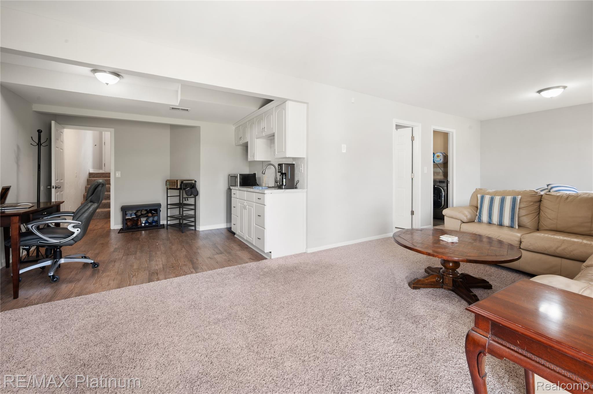 1108 Lake Park Drive
