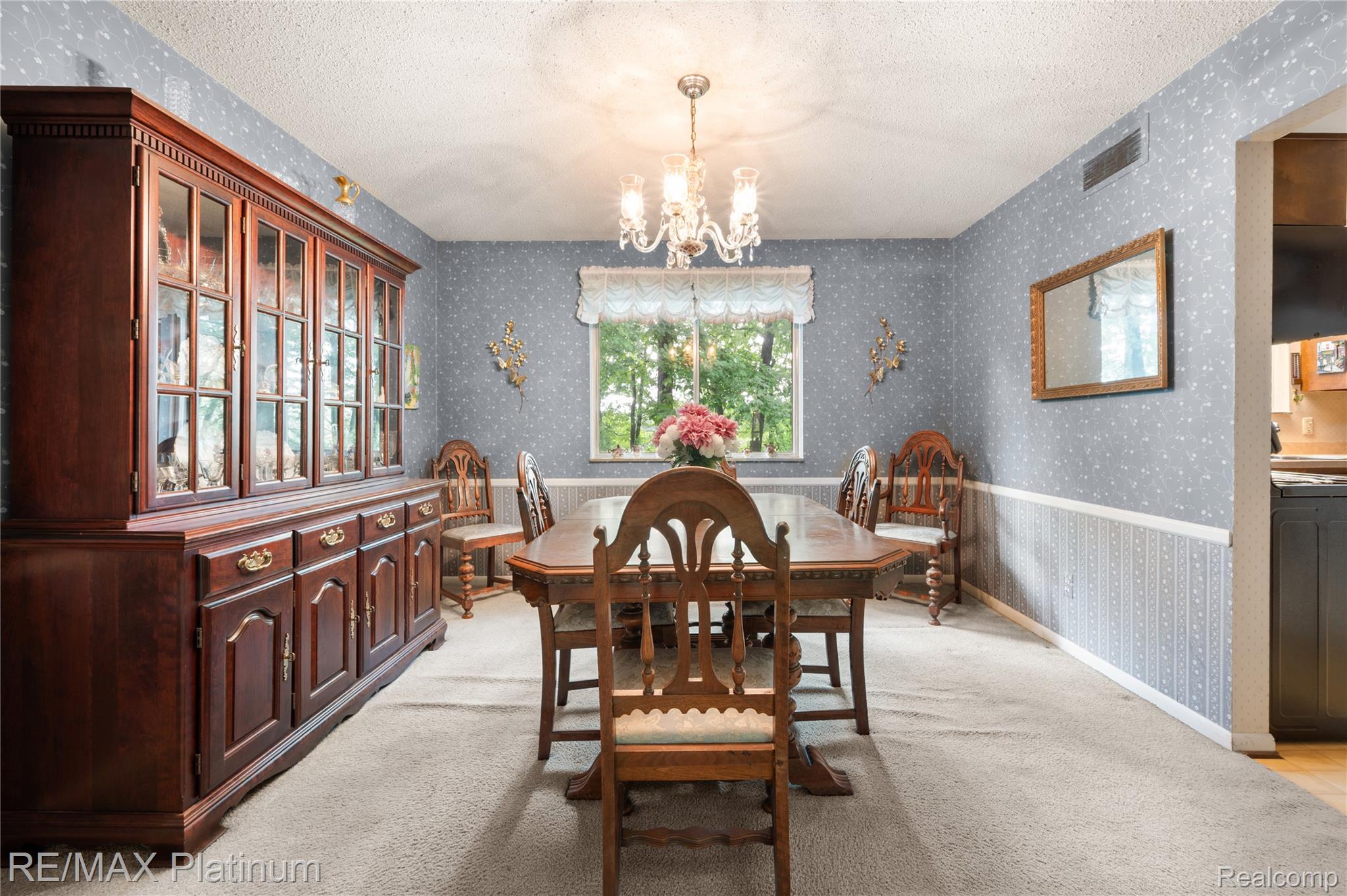 9460 Deer Park Court