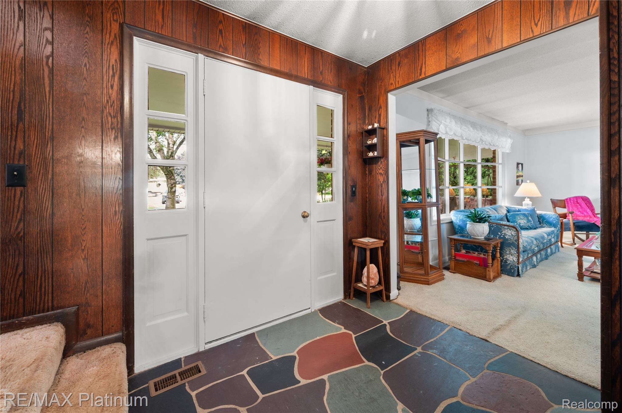 9460 Deer Park Court