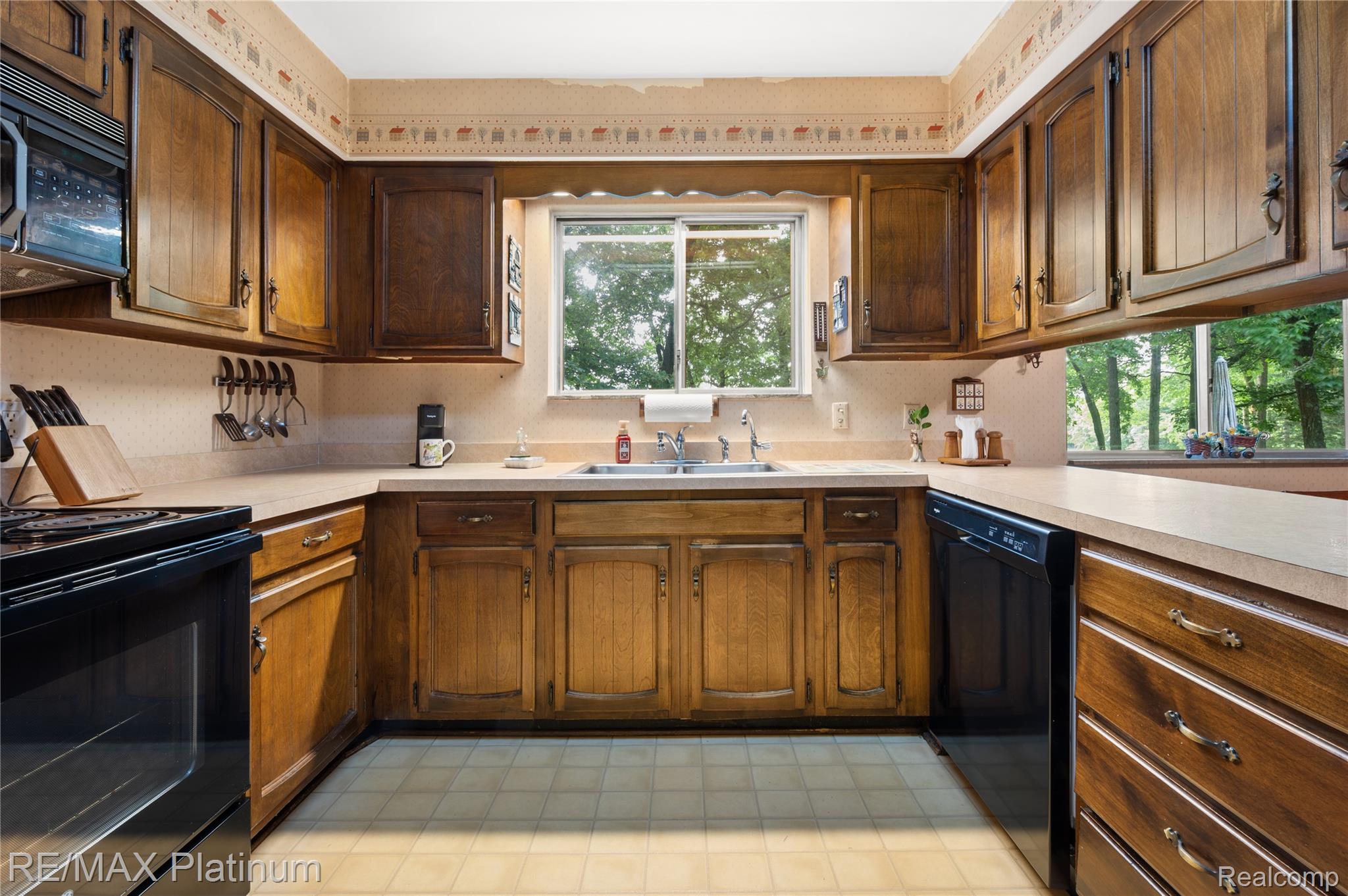 9460 Deer Park Court