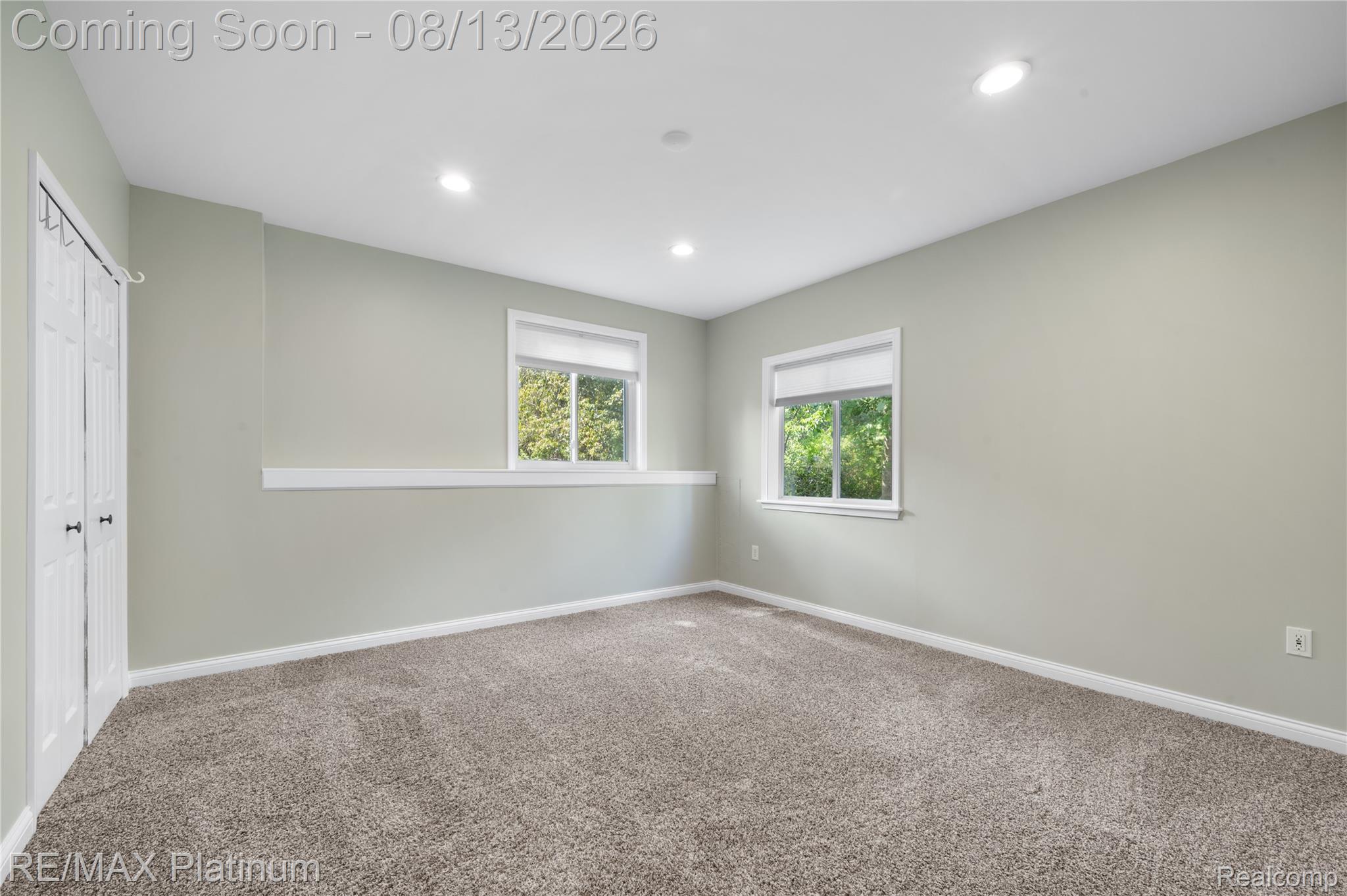 1277 Crystal Pointe Circle