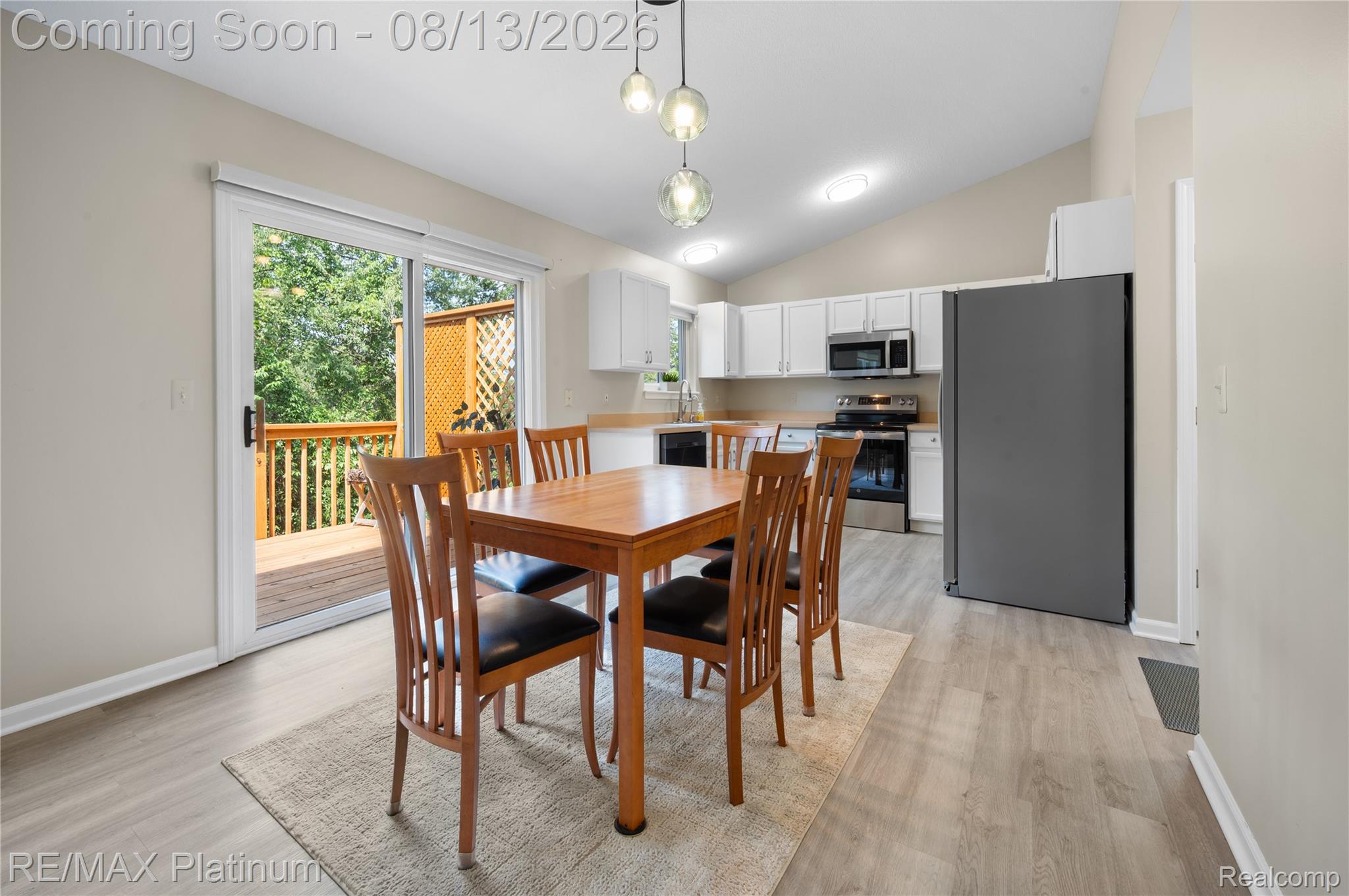 1277 Crystal Pointe Circle