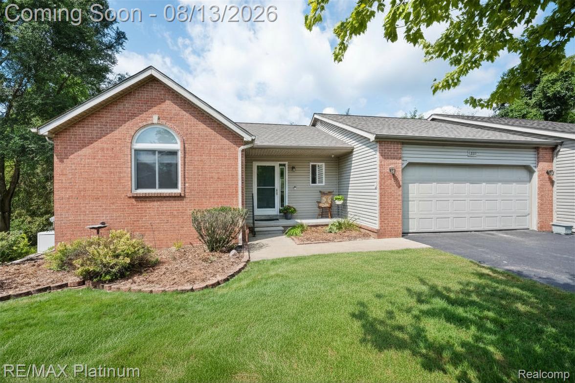 1277 Crystal Pointe Circle