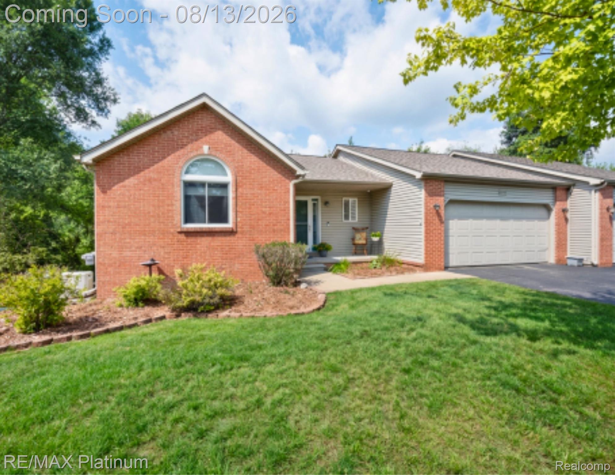 1277 Crystal Pointe Circle