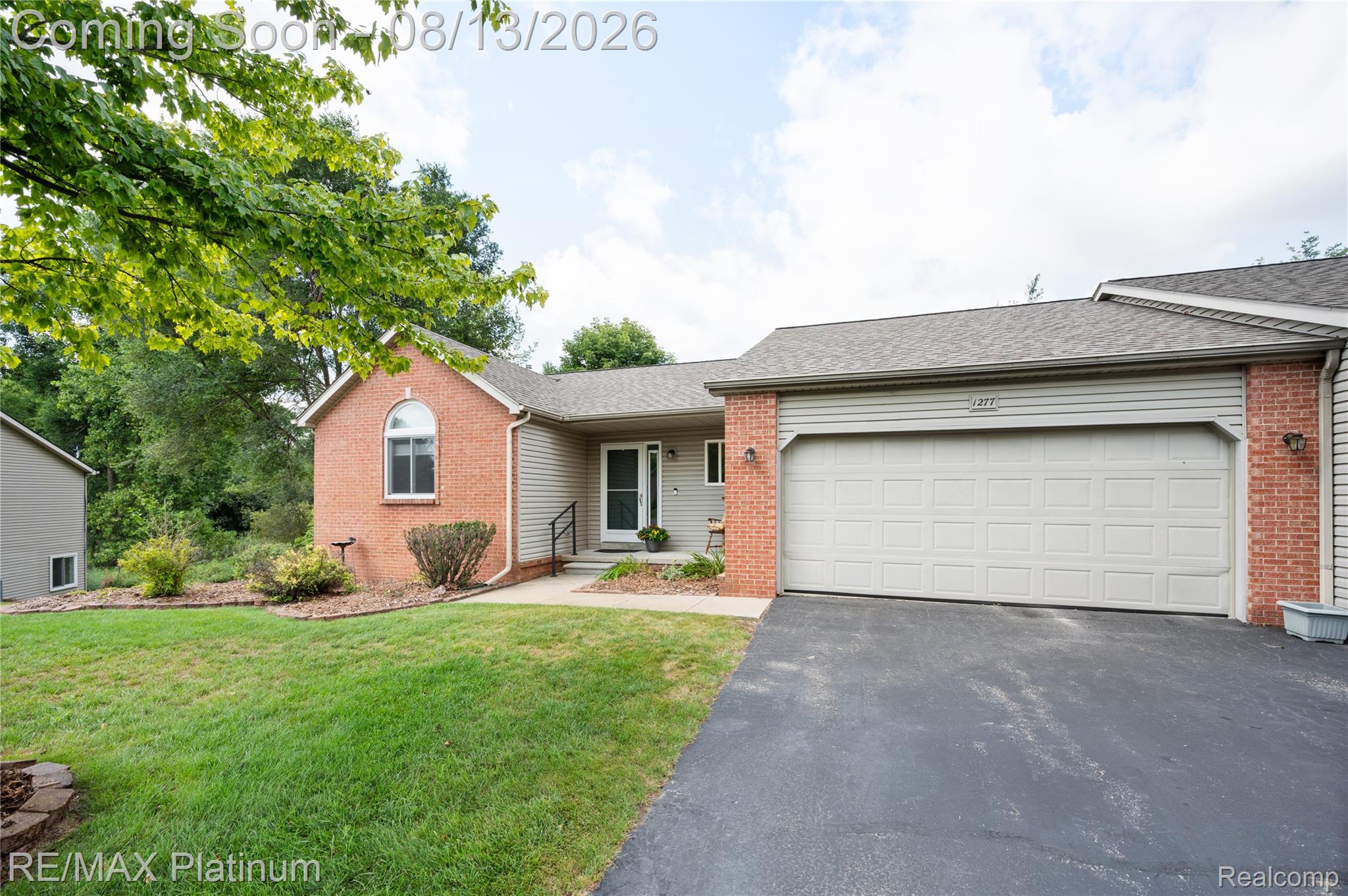 1277 Crystal Pointe Circle