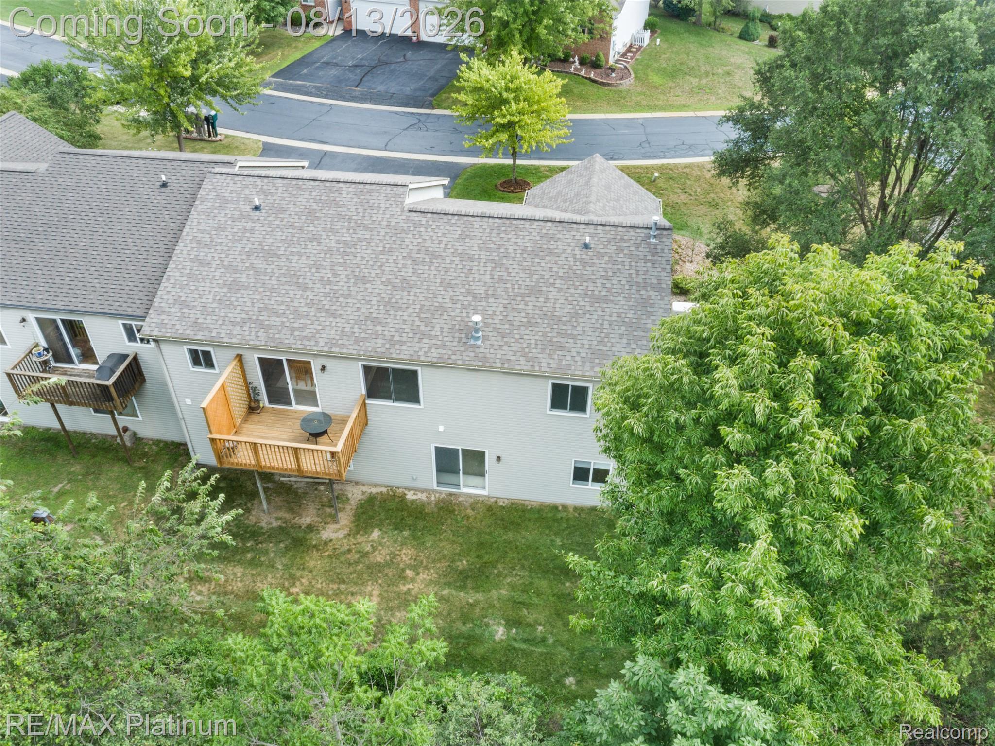 1277 Crystal Pointe Circle