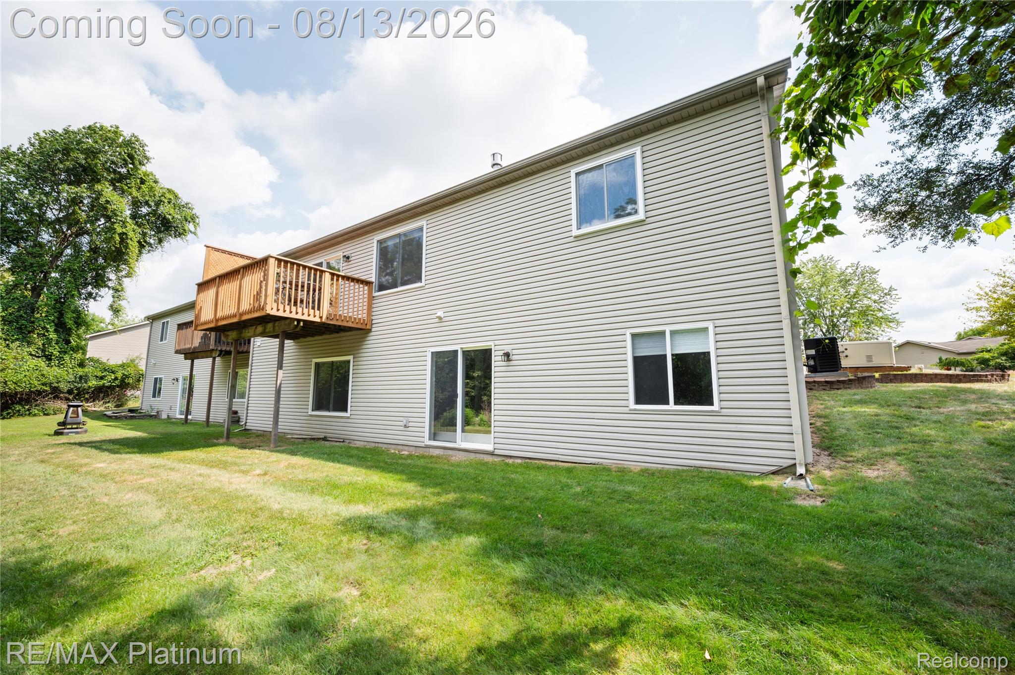 1277 Crystal Pointe Circle