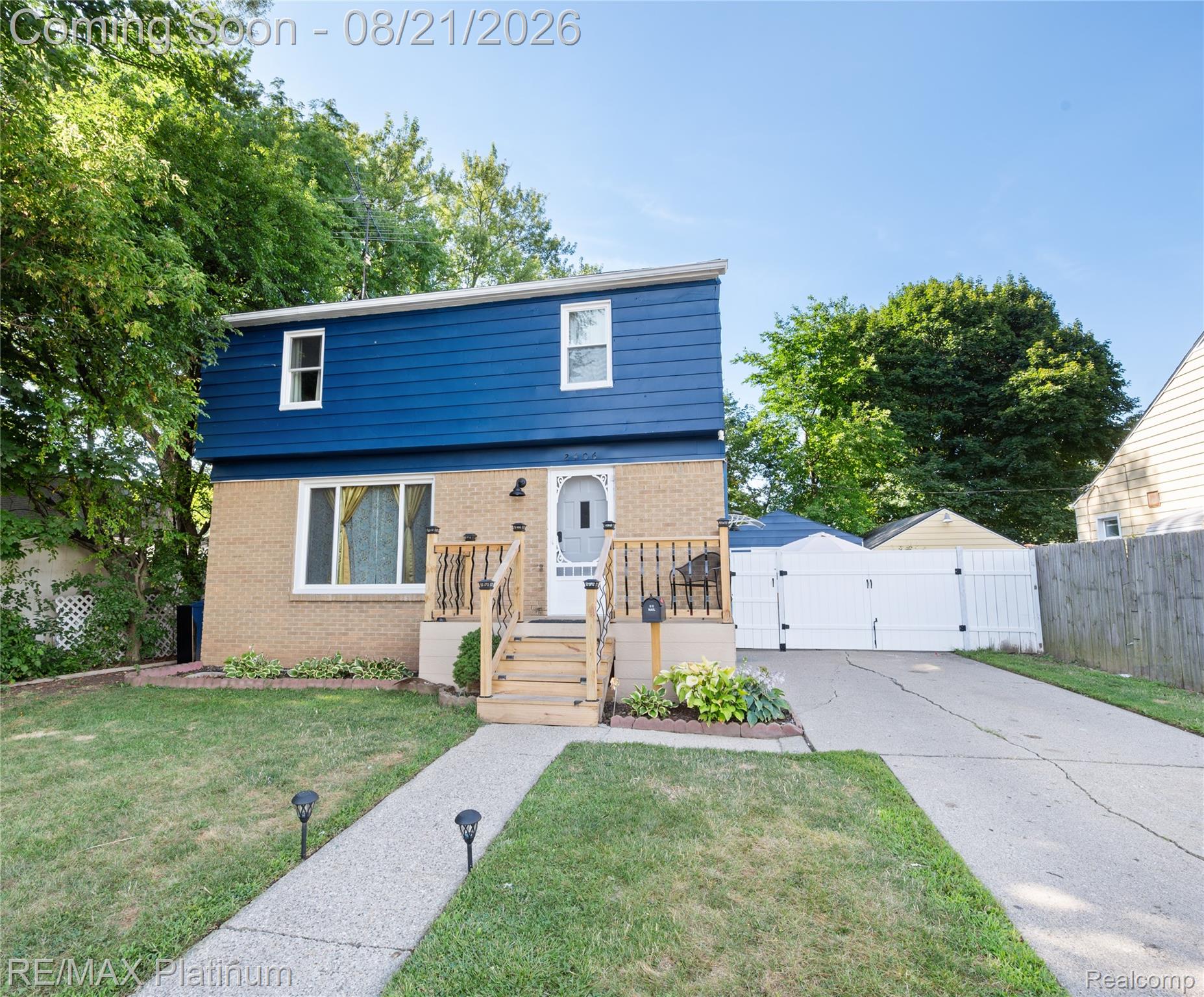 2406 Tuscola Street