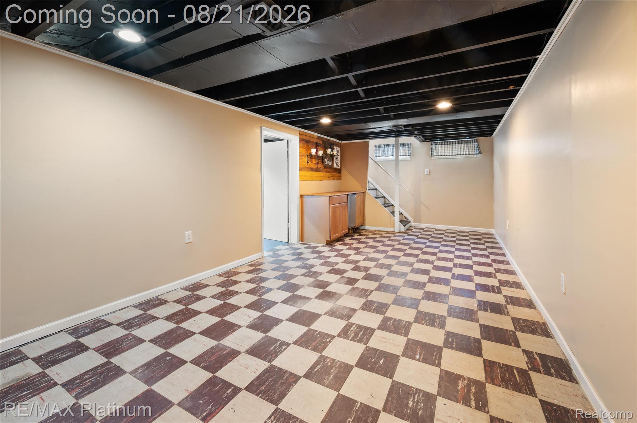 2406 Tuscola Street
