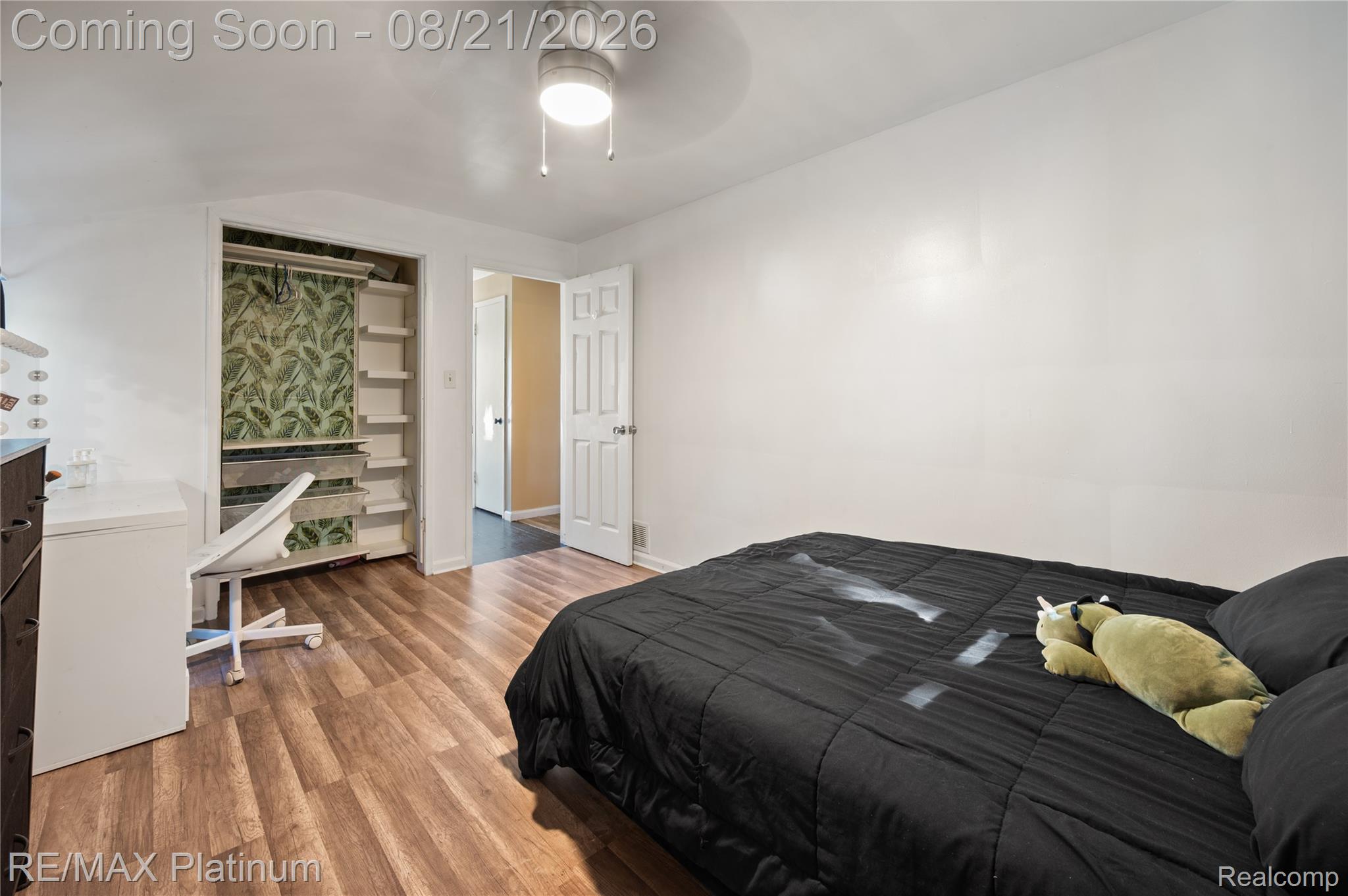 2406 Tuscola Street