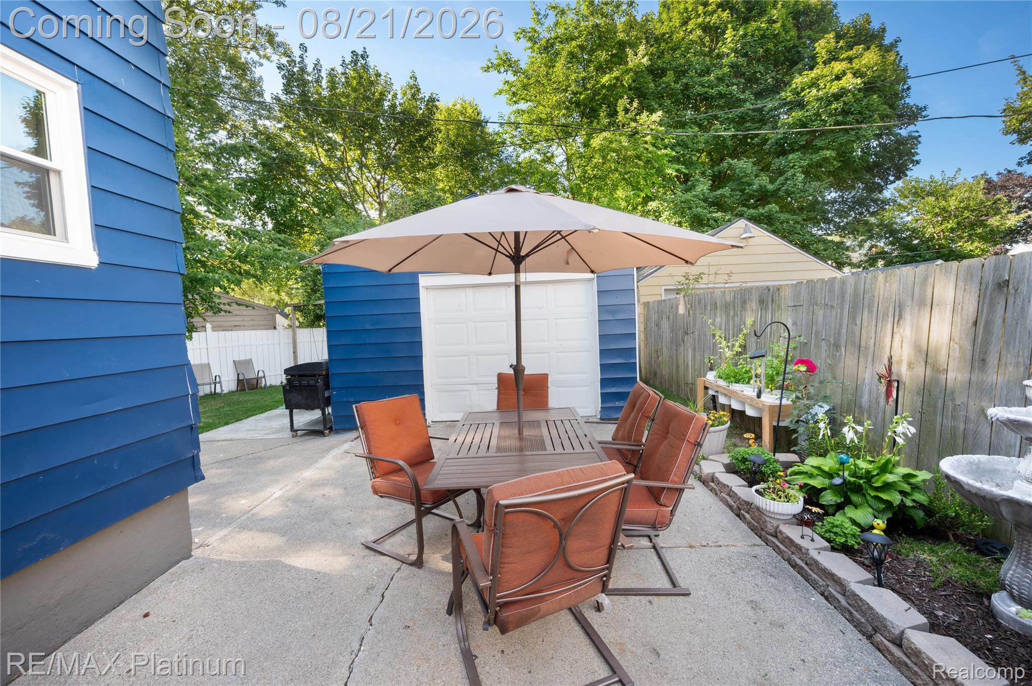 2406 Tuscola Street