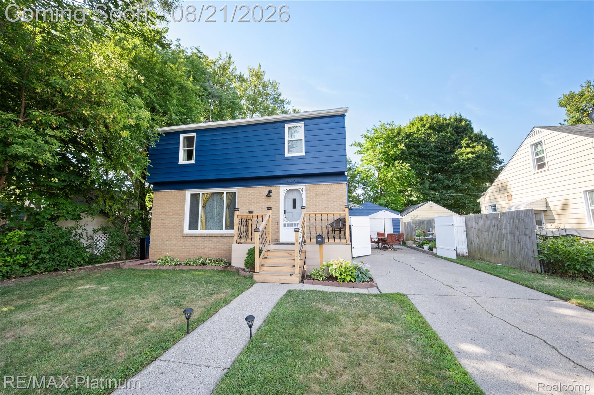 2406 Tuscola Street