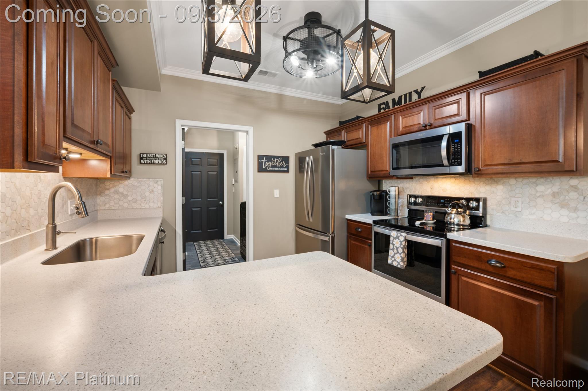 745 Eagle Drive Unit: Ste 200