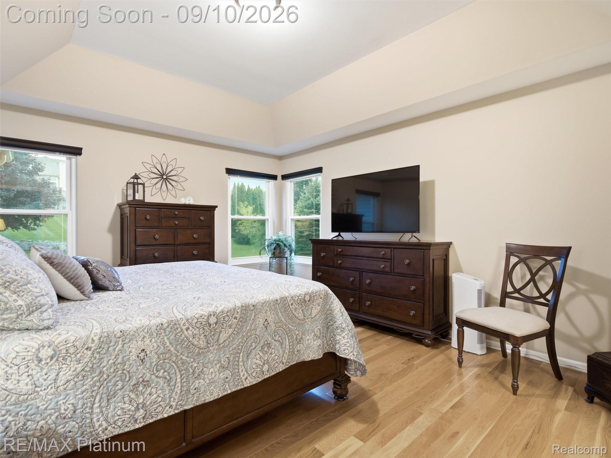 4275 Oak Tree Court