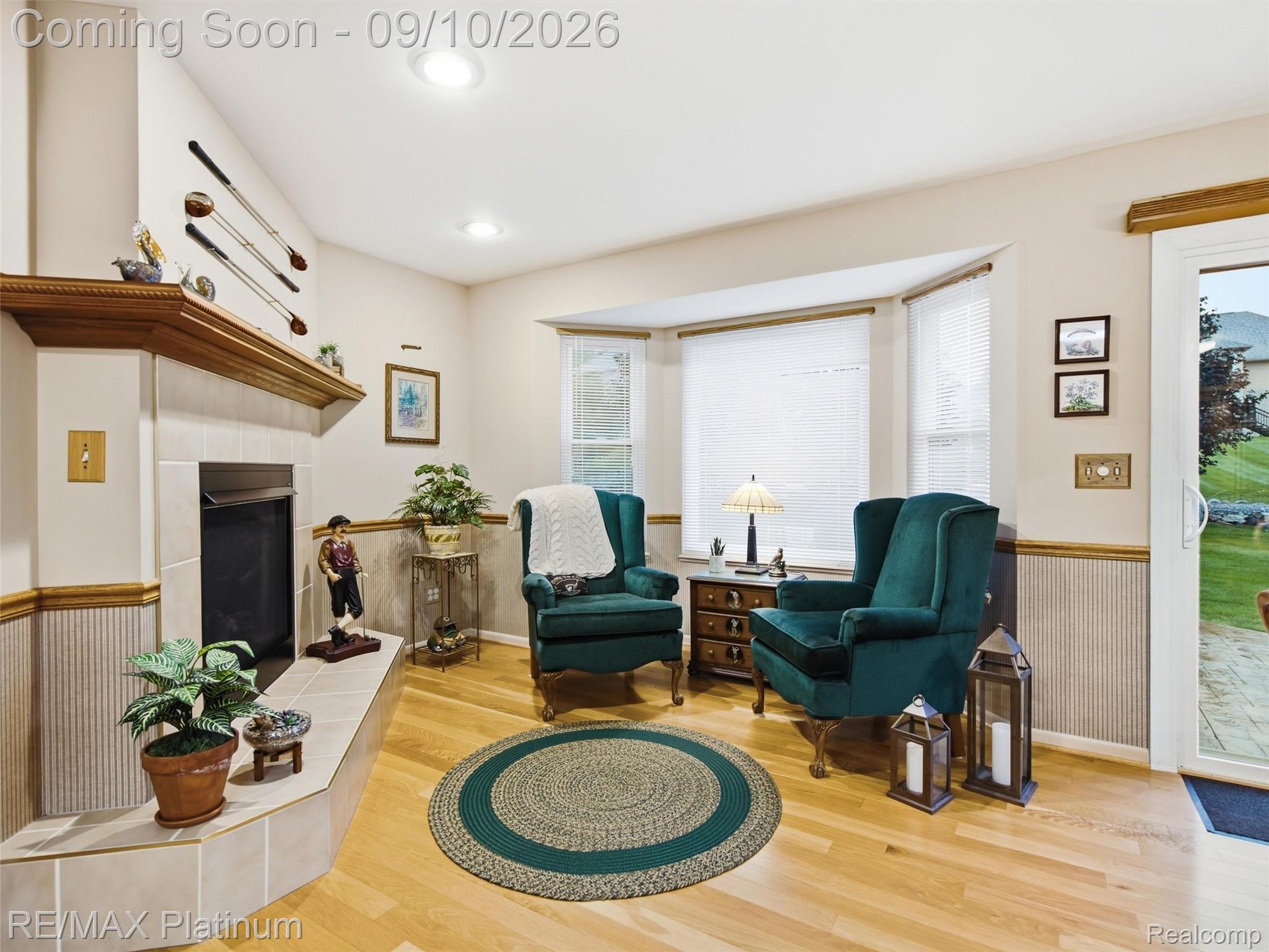 4275 Oak Tree Court