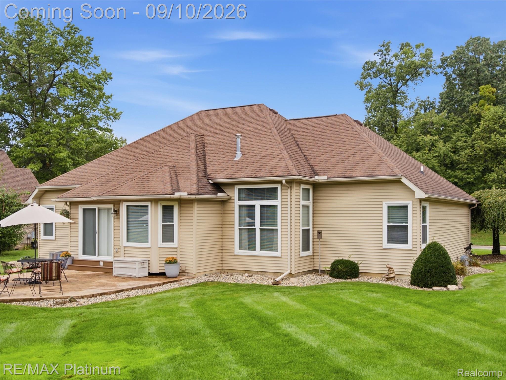 4275 Oak Tree Court
