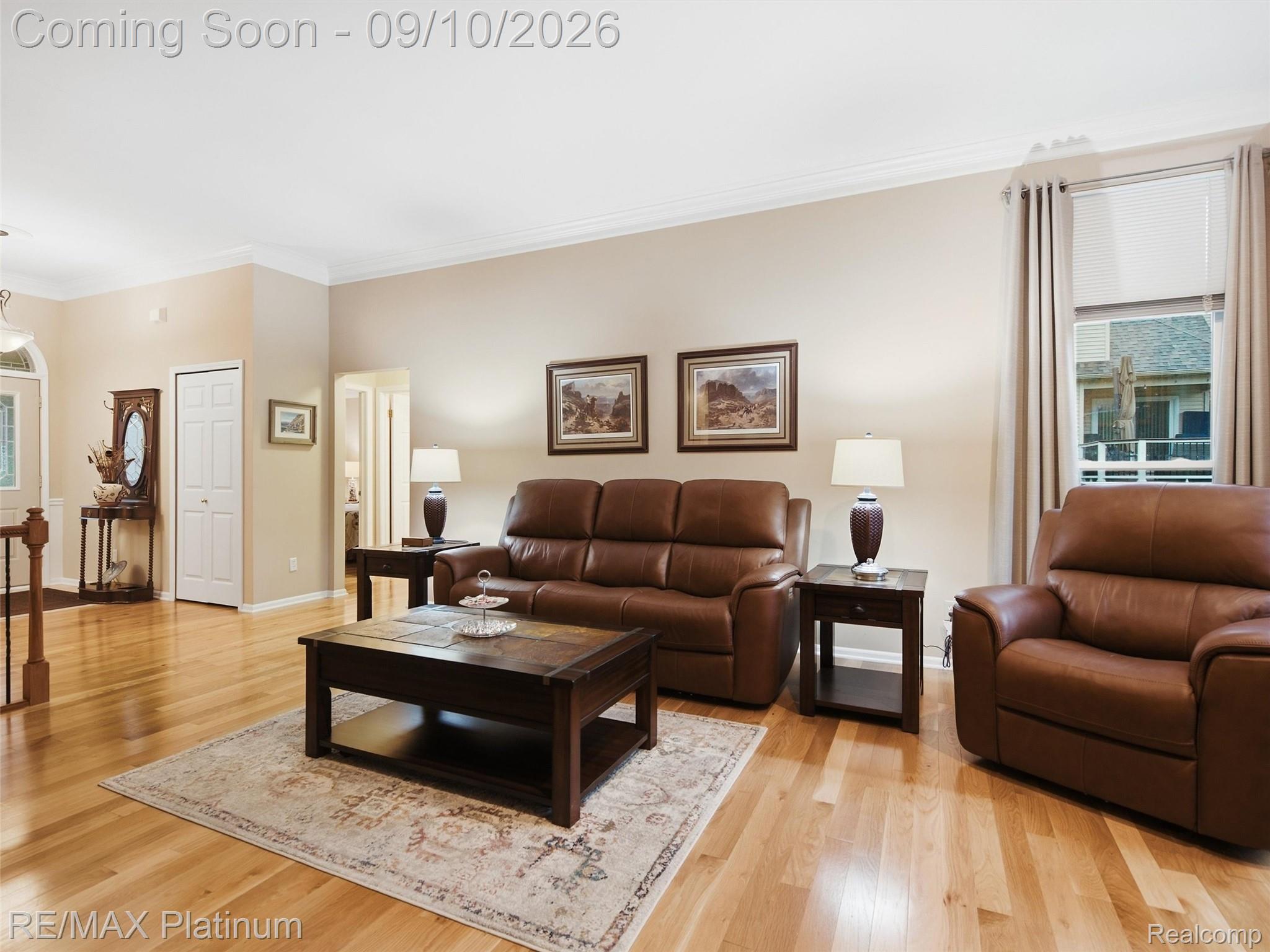 4275 Oak Tree Court