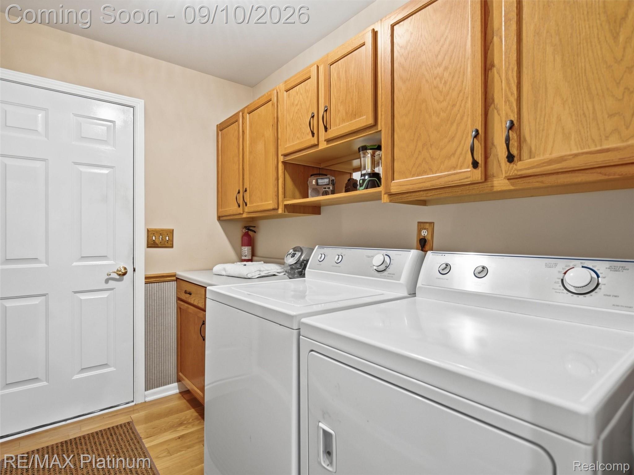4275 Oak Tree Court