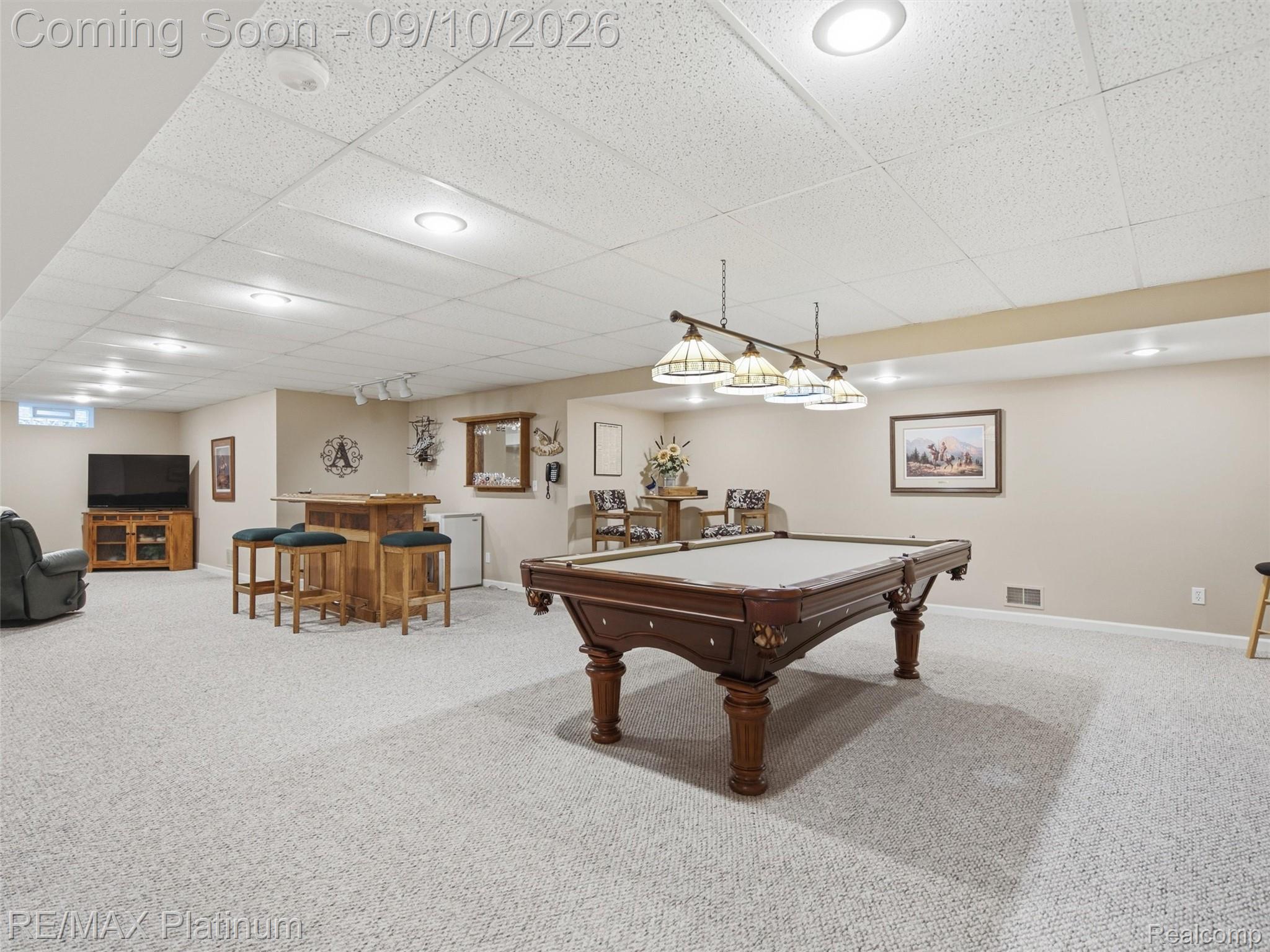 4275 Oak Tree Court