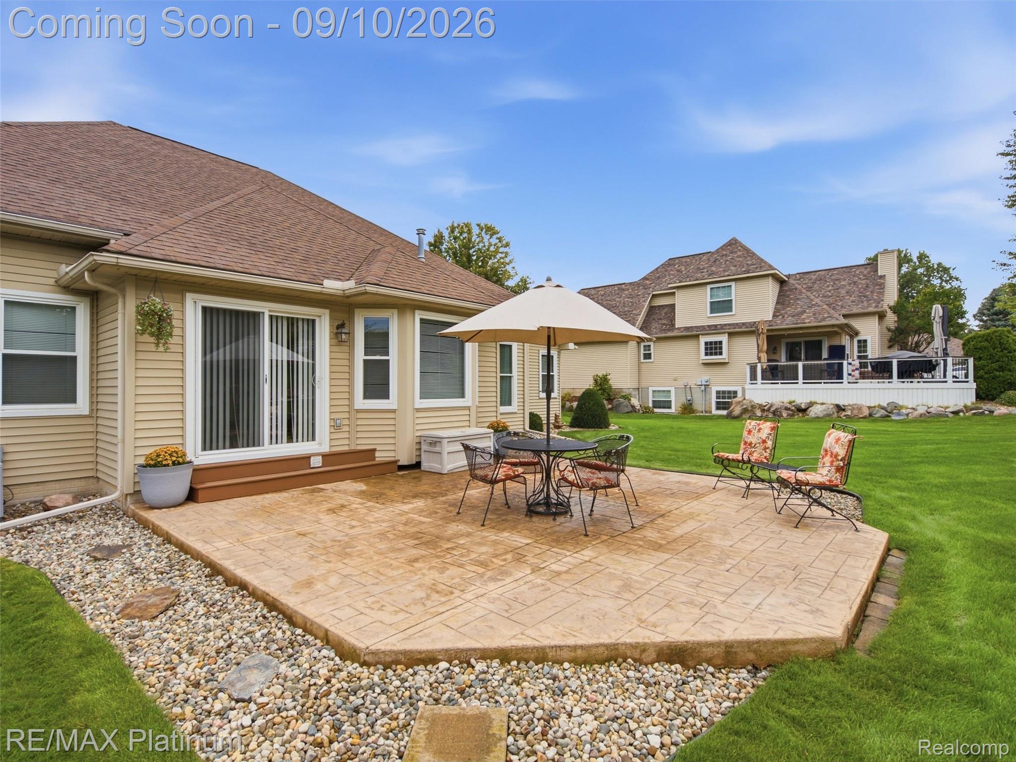 4275 Oak Tree Court