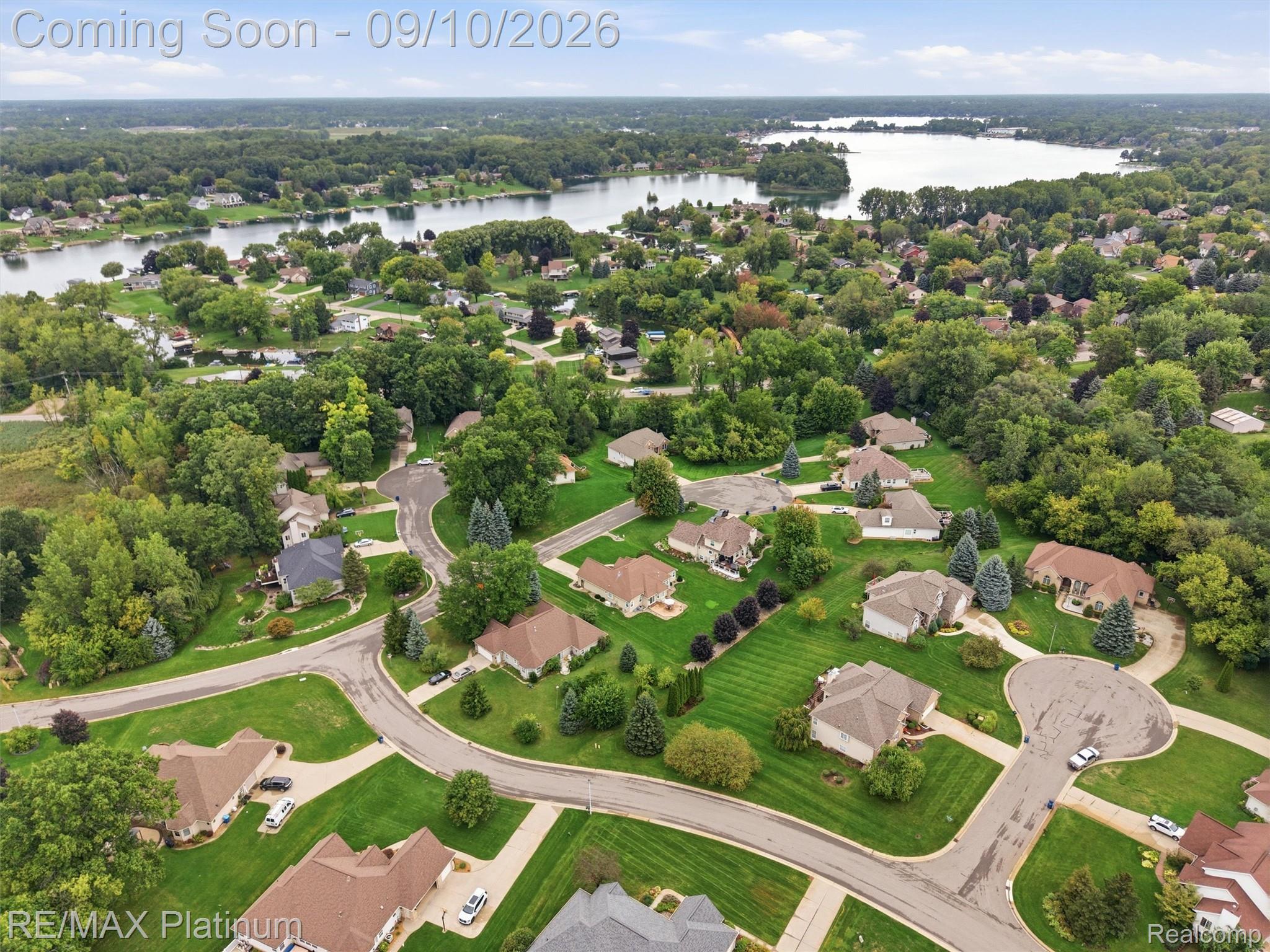 4275 Oak Tree Court