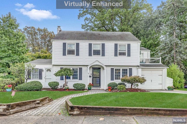 145 Surrey Lane