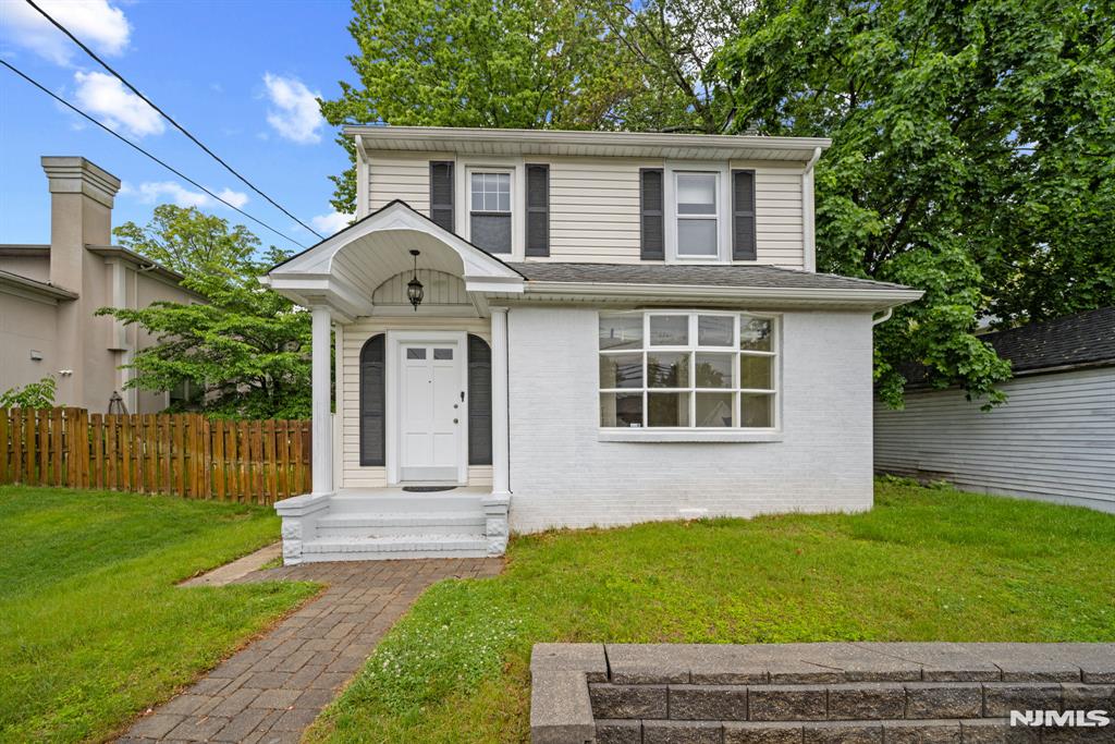 209 Jefferson Avenue