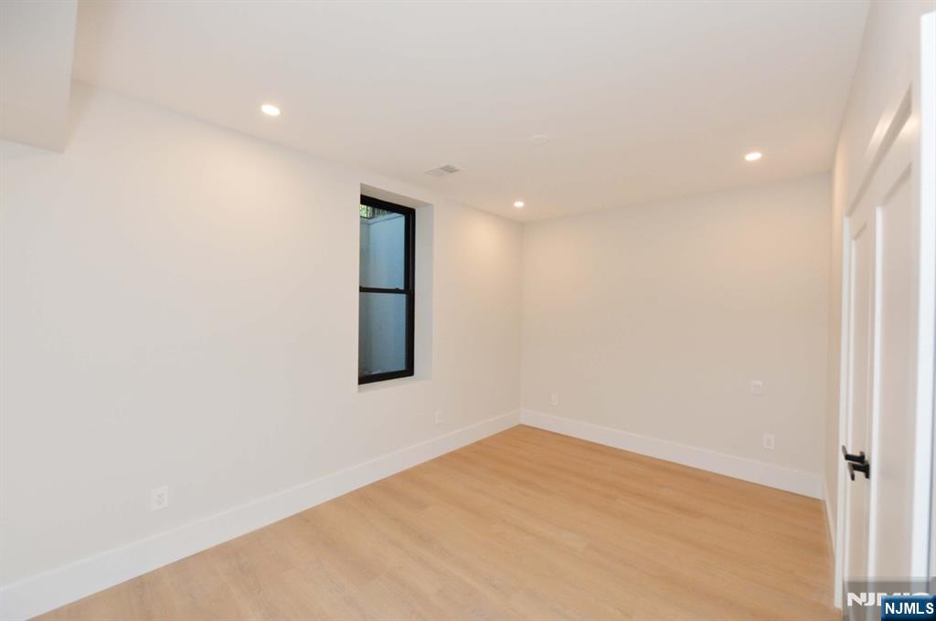 3 Central Avenue