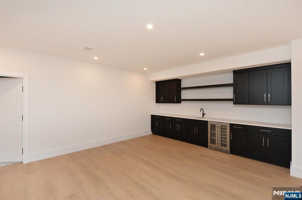3 Central Avenue