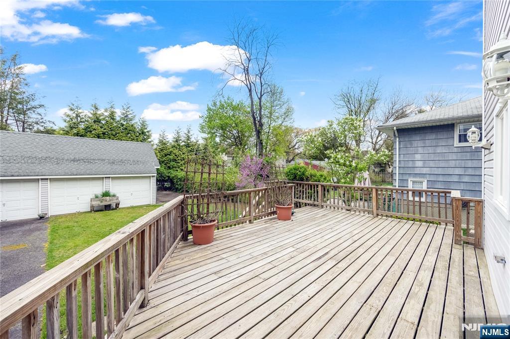 75 Columbus Drive